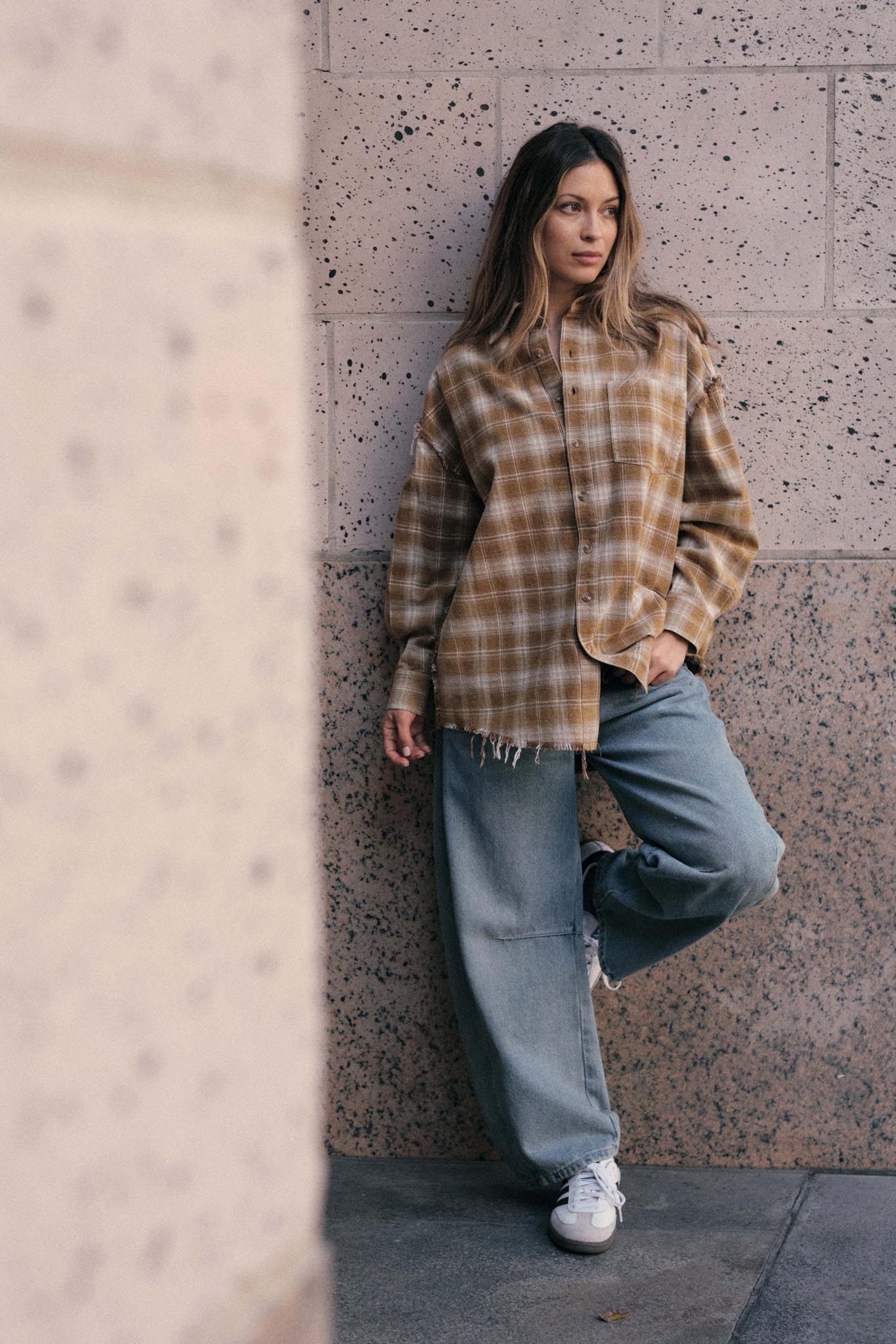 Grunge Era Oversize Raw-Edge Plaid Flannel Shirt - Image 3