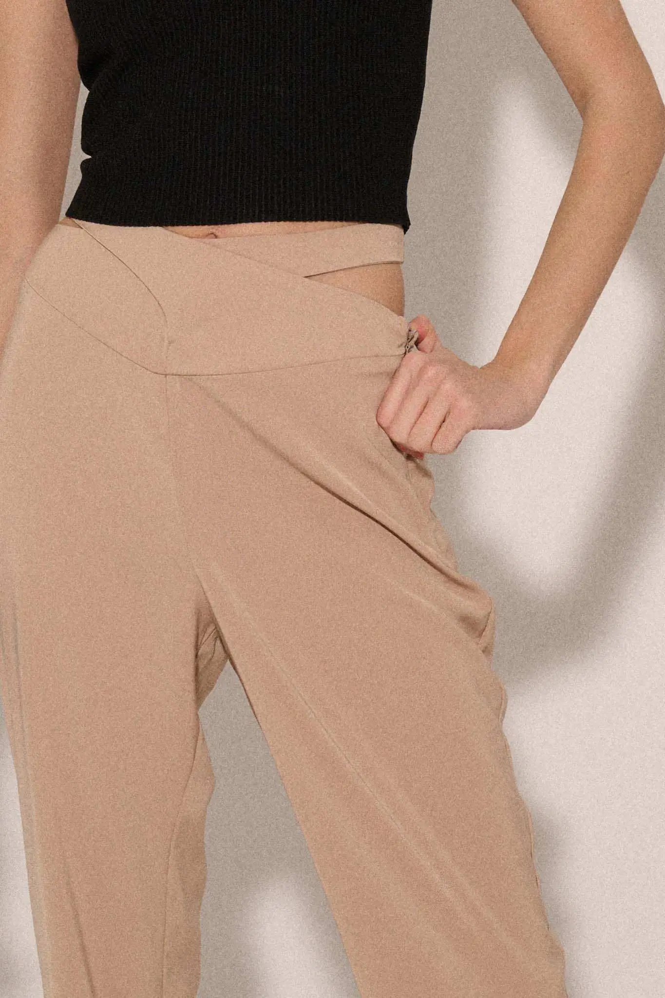 Here and Now Crisscross Waist Tie-Back Flare Pants - Image 9