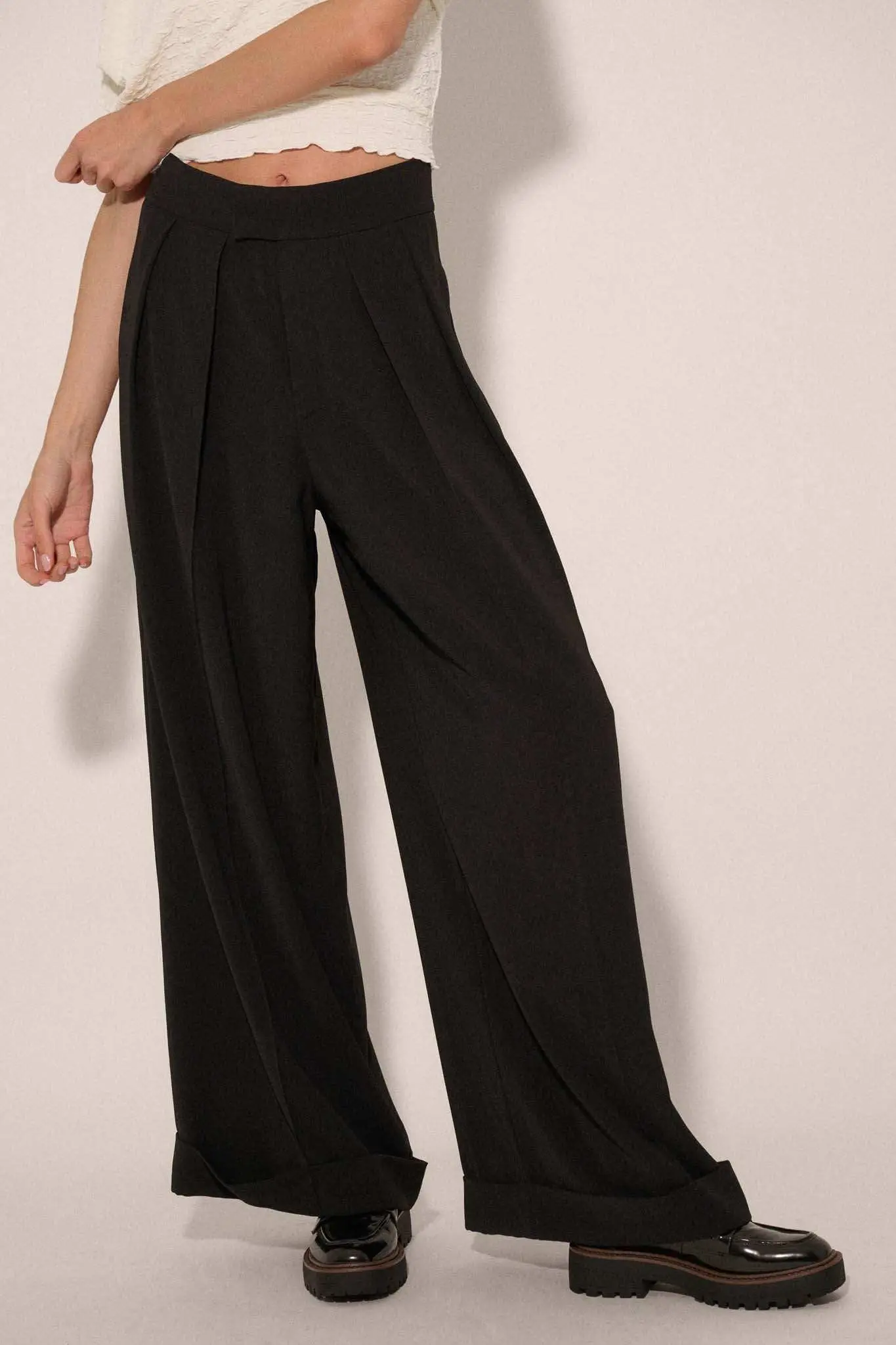 Hit Your Stride Pleat-Front Cuffed Wide-Leg Pants - Image 7
