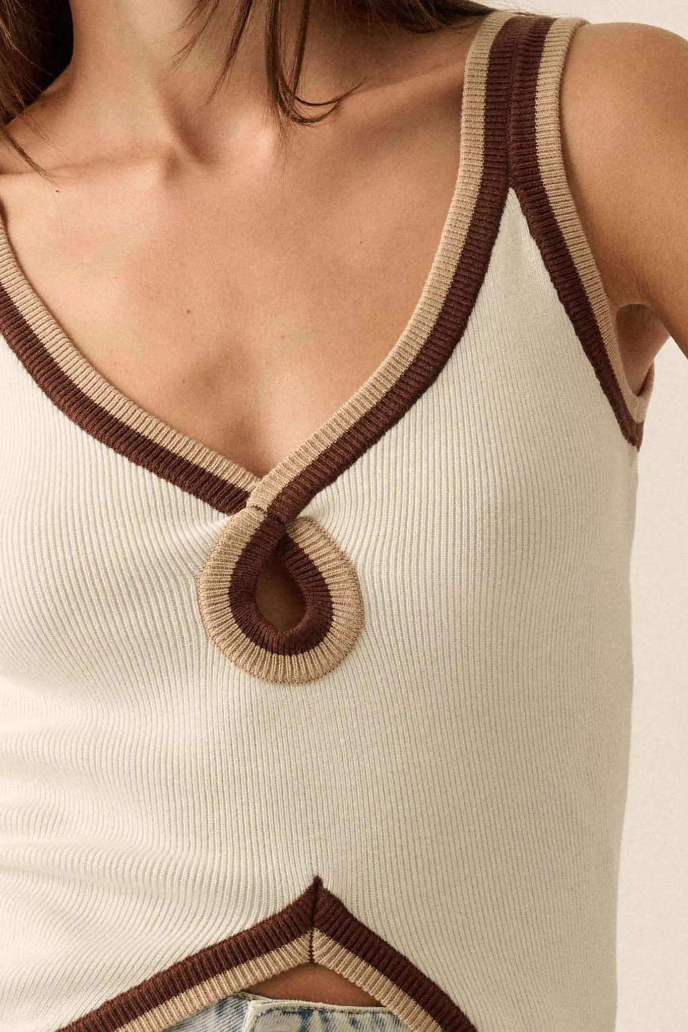 Hot Line Ribbed Knit Split-Hem Keyhole Tank Top - Image 8