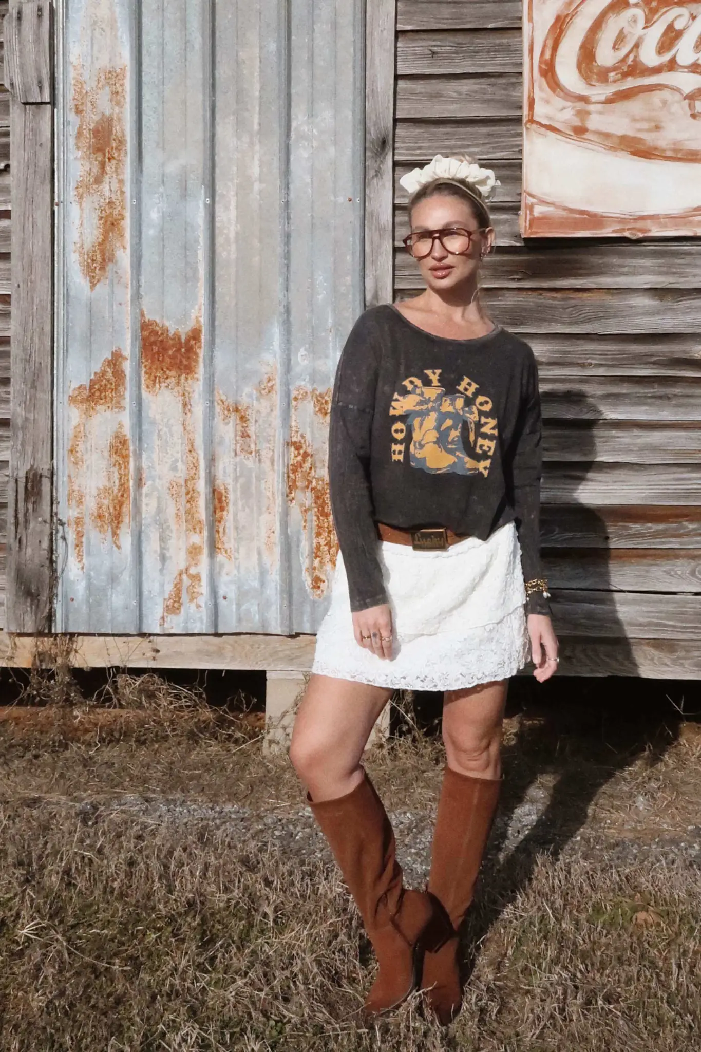 Howdy Honey Cropped Long-Sleeve Graphic Tee - Image 3