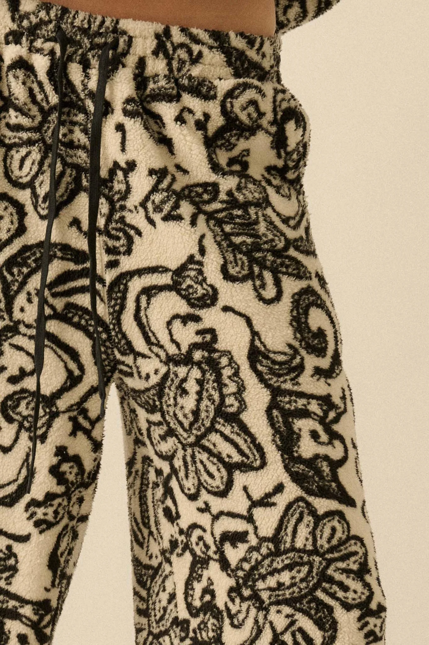 Just A Dream Paisley Fleece Wide-Leg Pants - Image 3