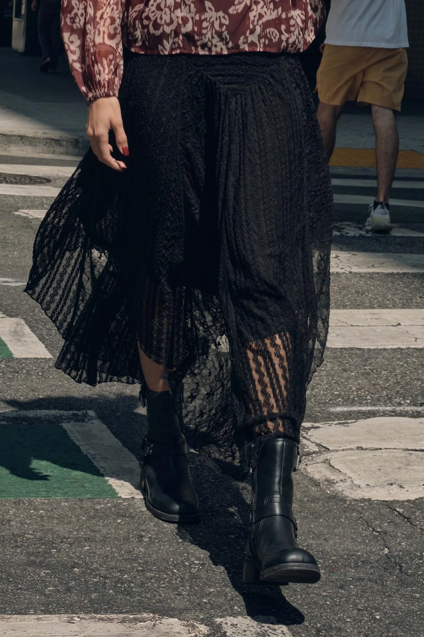 Just Divine Lace Drop-Waist Handkerchief Midi Skirt - Image 8