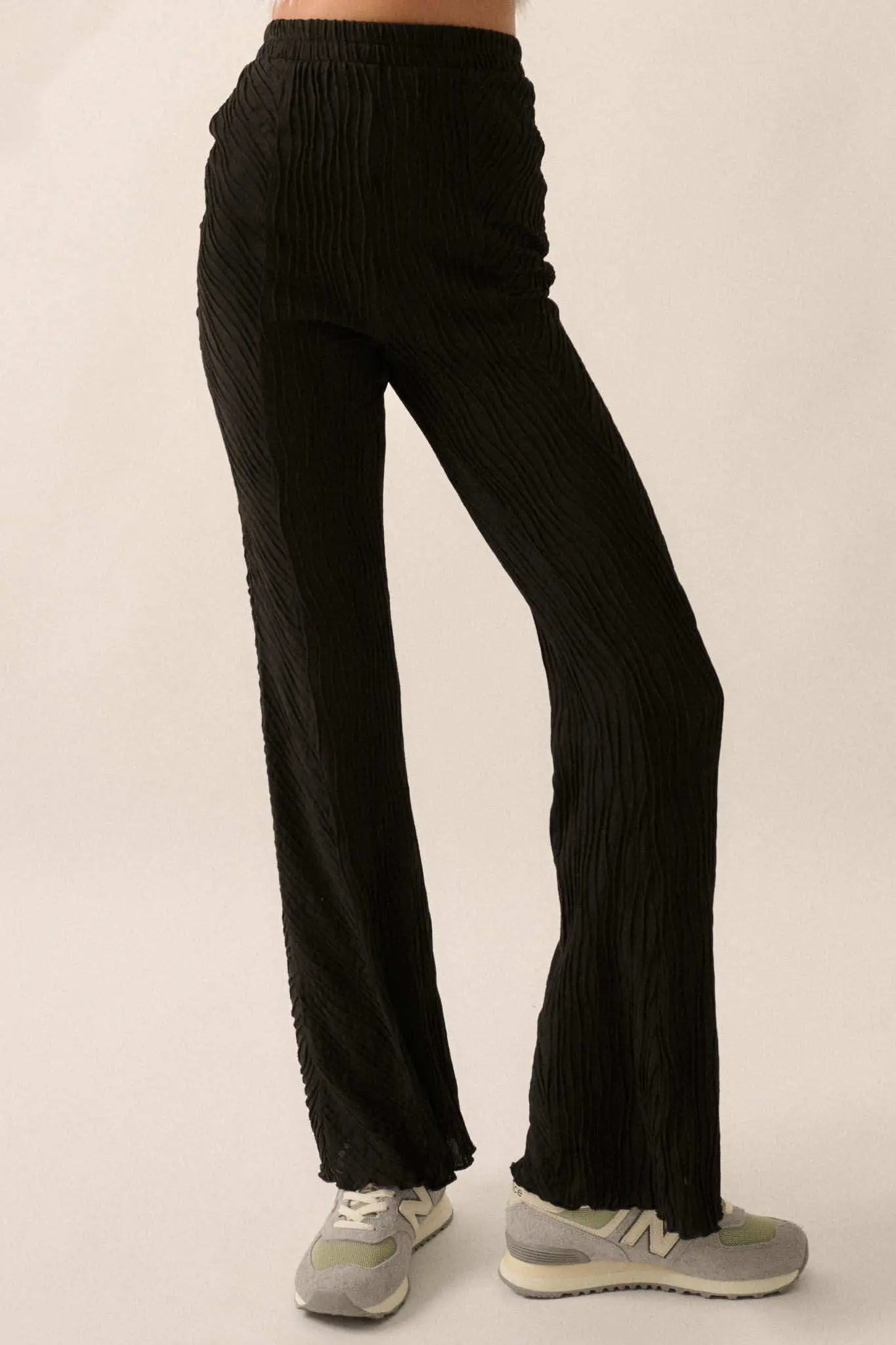 Just Flow With It Wavy Ribbed-Knit Flare Pants - Image 13