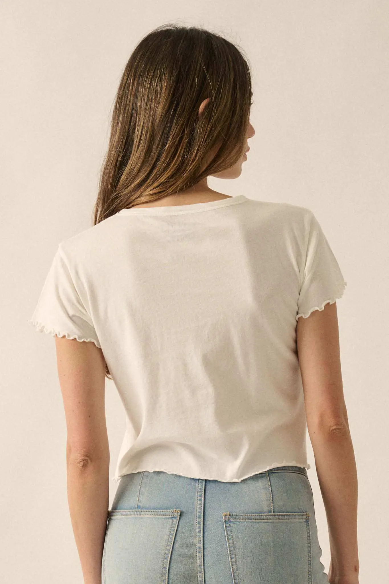 Kiss Kiss Cropped Lettuce-Edge Graphic Baby Tee - Image 6