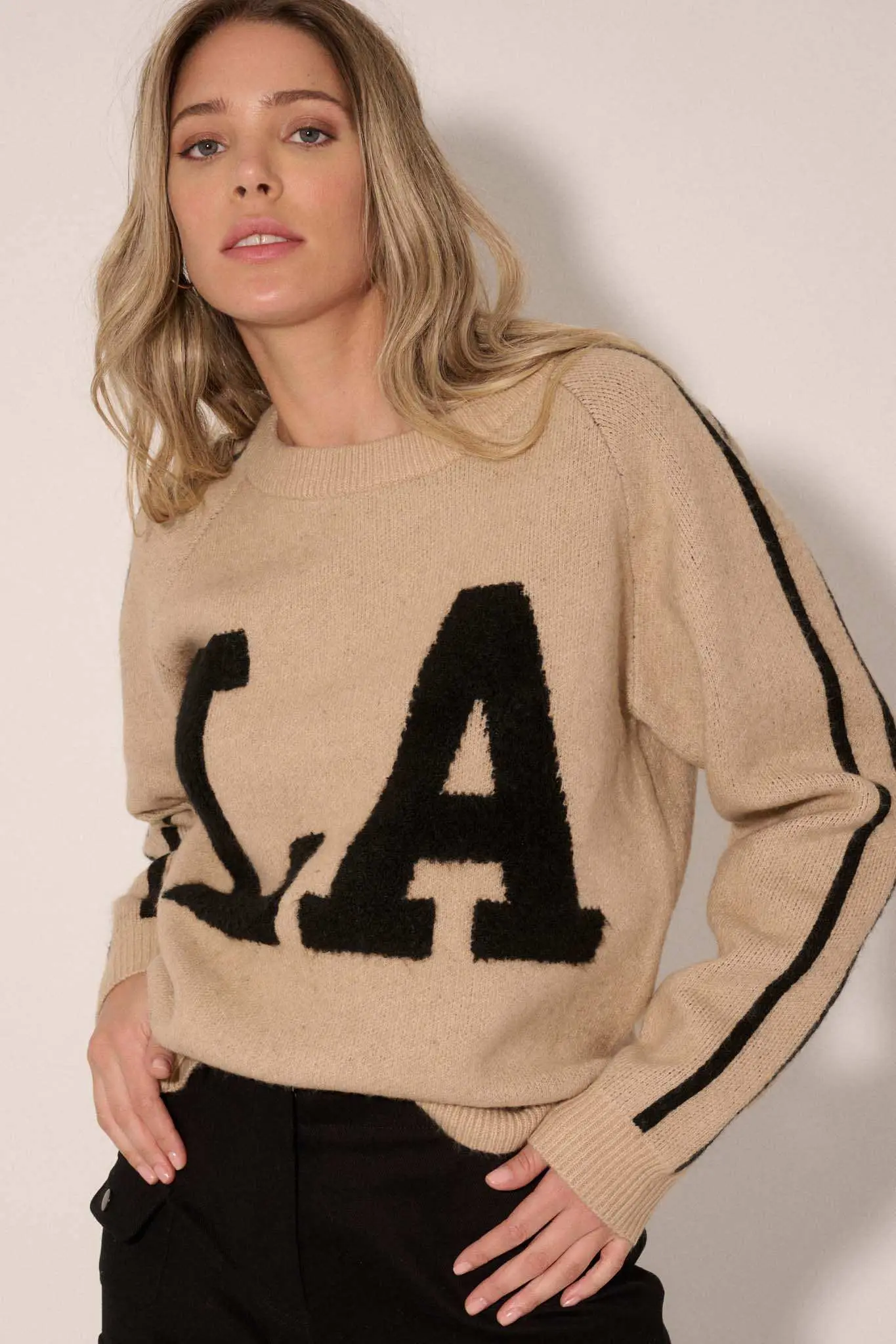 LA Girly Graphic Knit Sweater - Image 12