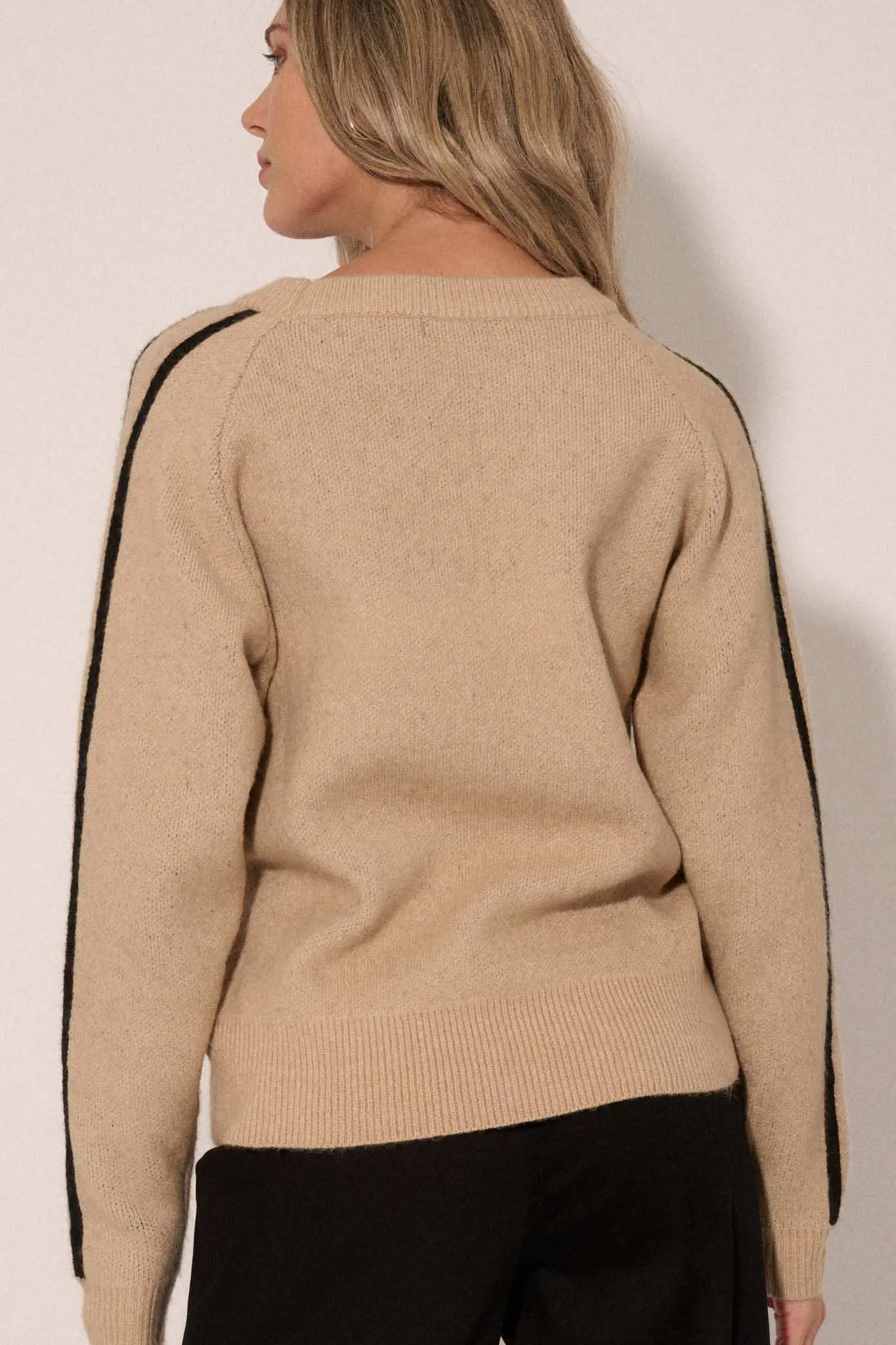 LA Girly Graphic Knit Sweater - Image 6