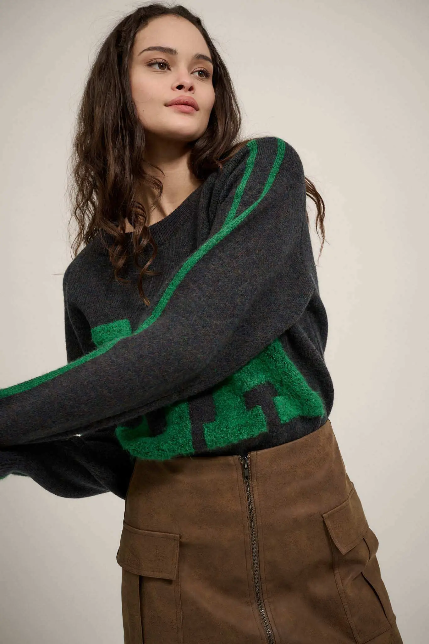 LA Girly Graphic Knit Sweater - Image 8