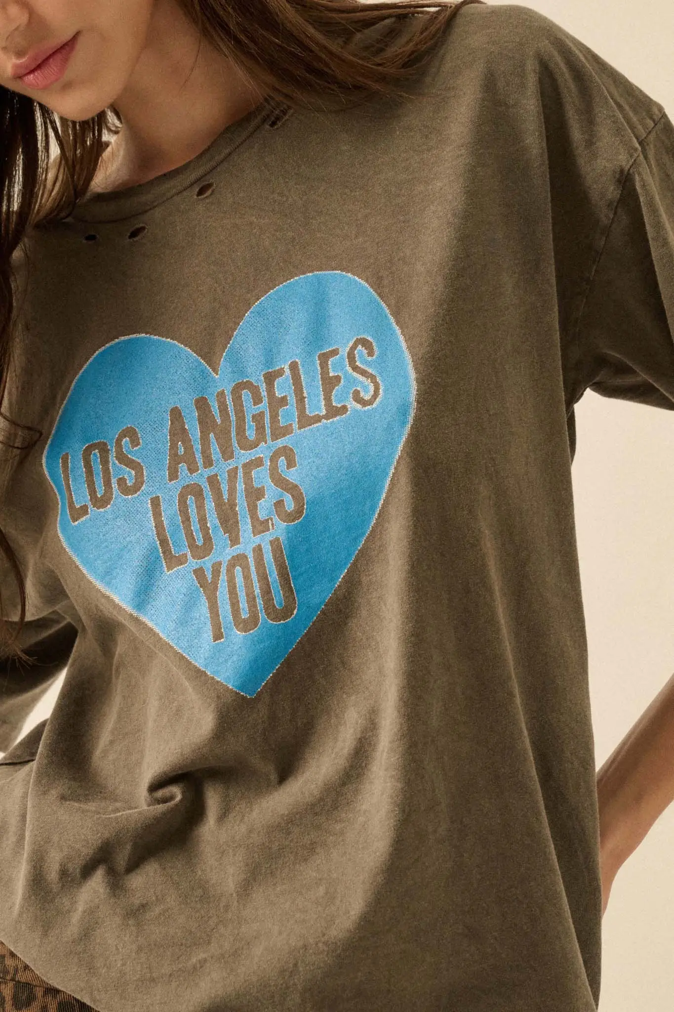 LA Loves You Distressed Oversize Graphic Tee - Image 2