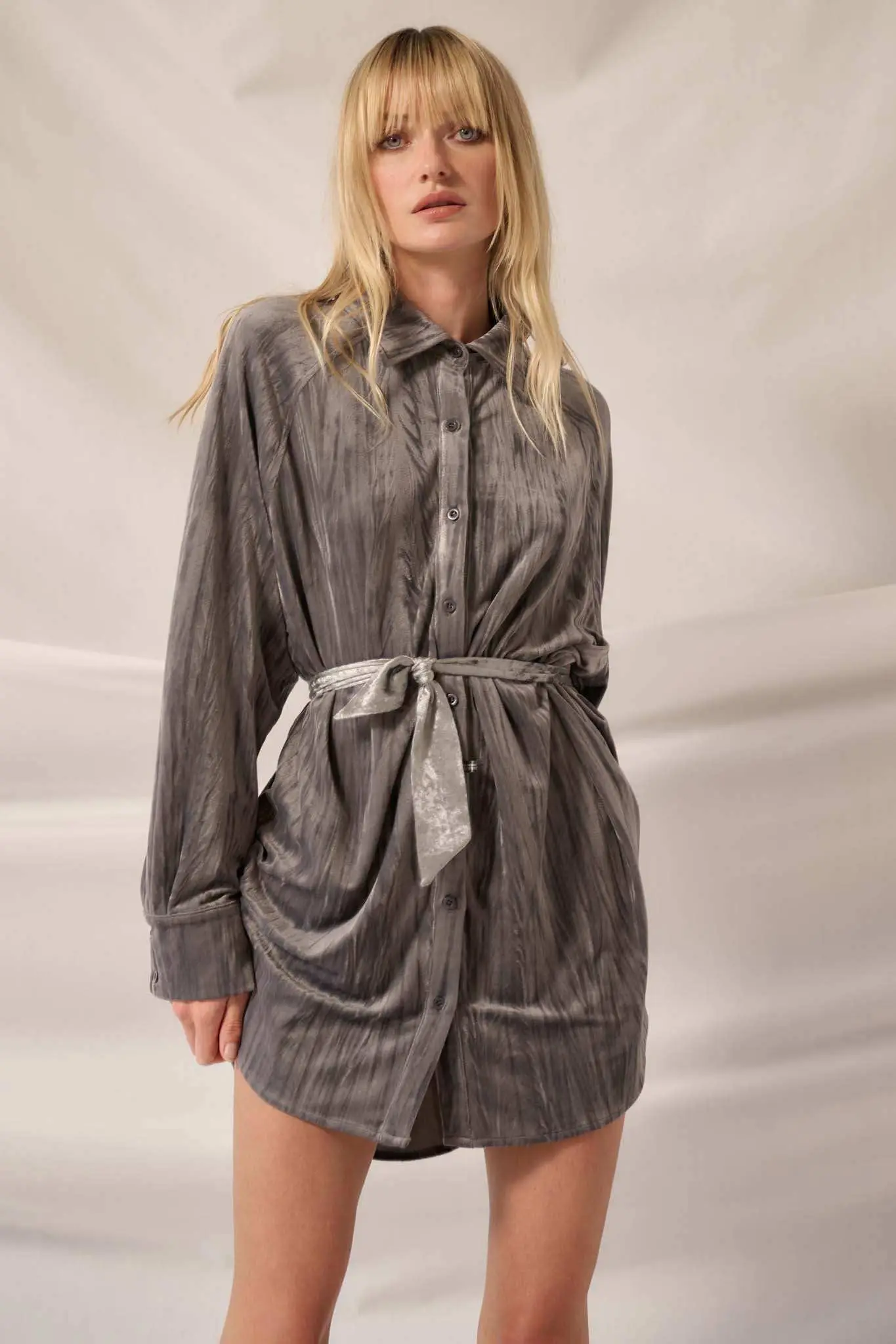 Laid-Back Luxury Crinkle Velvet Mini Shirt Dress - Image 10
