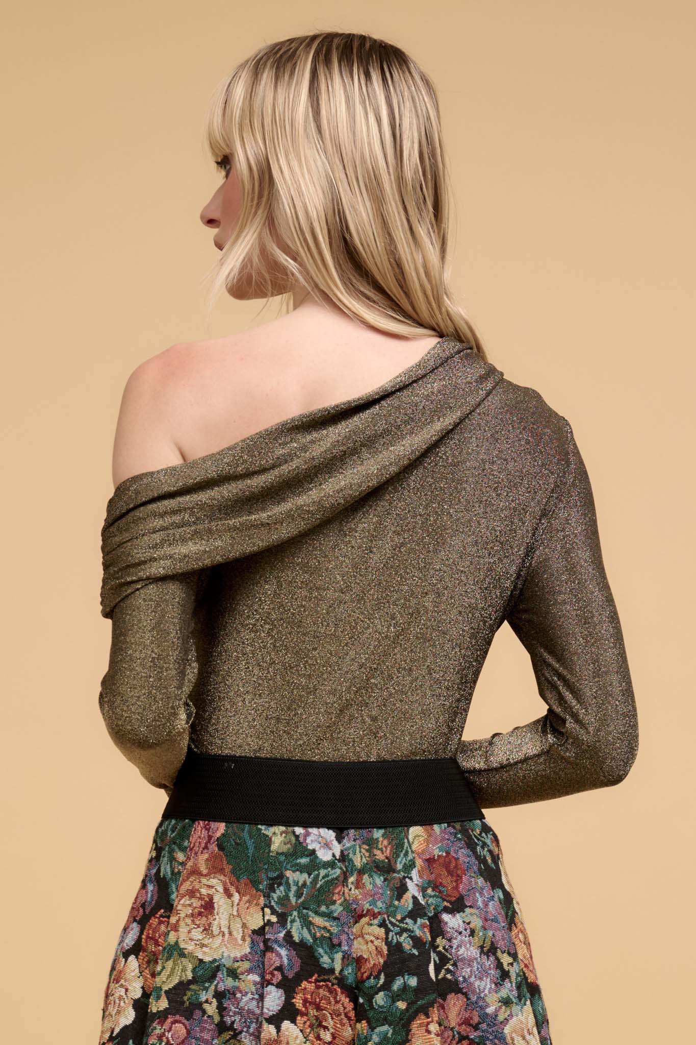 Life on Mars Metallic Knit One-Shoulder Top - Image 12