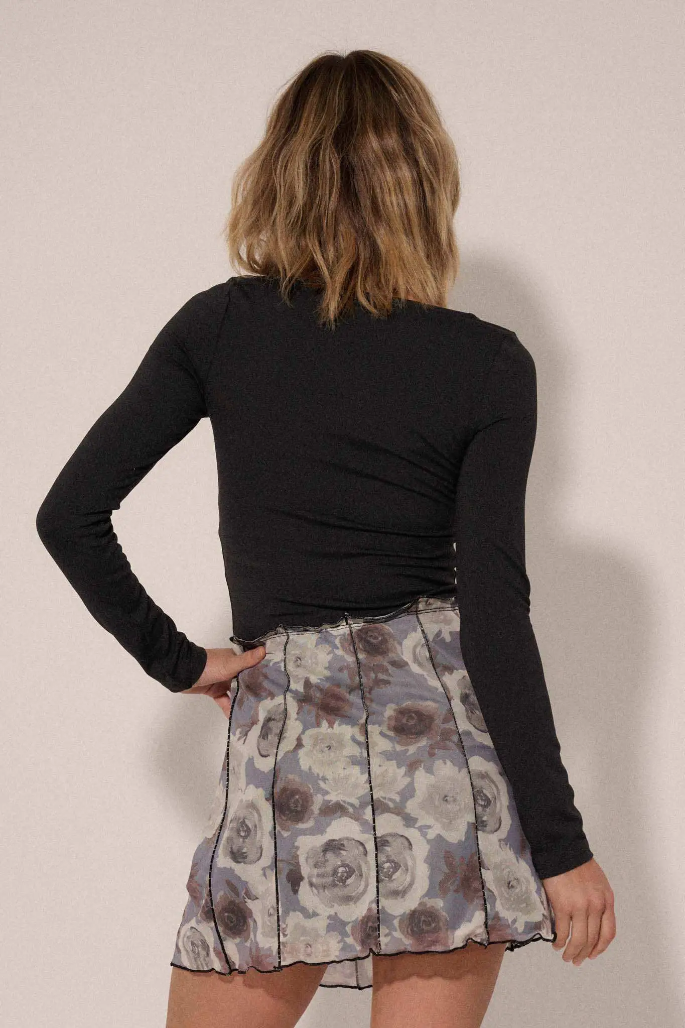 Lifted Fit Corset-Detail Long-Sleeve Top - Image 12