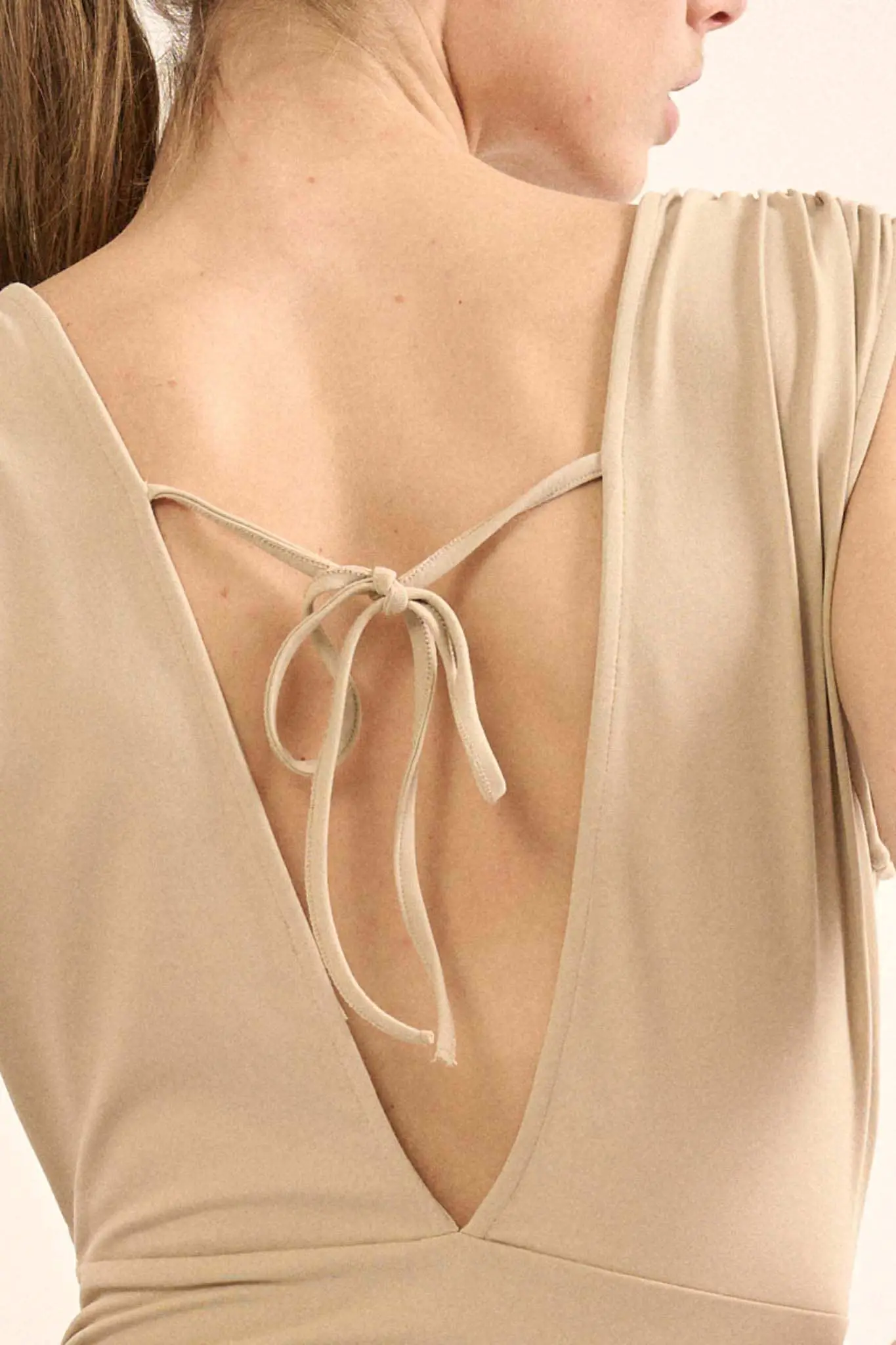 Lifted Fit Gathered Cap-Sleeve V-Neck Bodysuit - Image 9