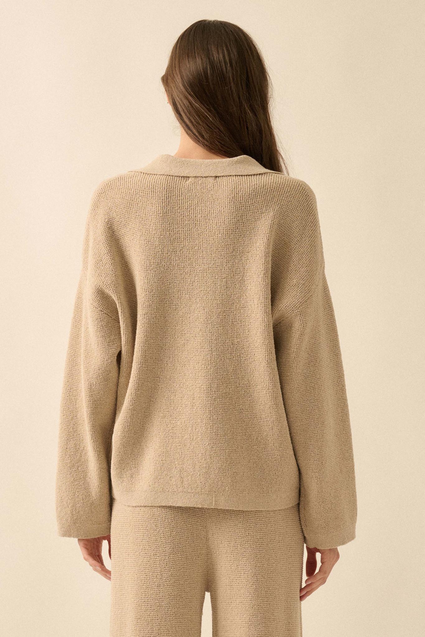 Looking Good Textured Knit Collared V-Neck Sweater - Image 9