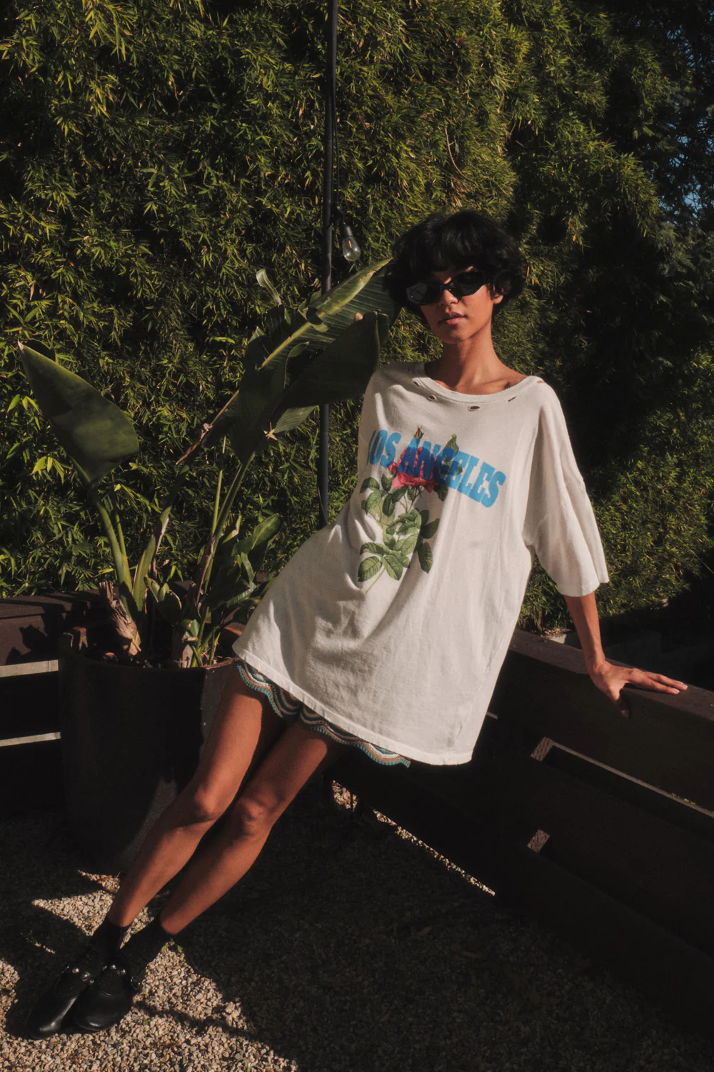 Los Angeles Rose Distressed Oversize Graphic Tee - Image 2