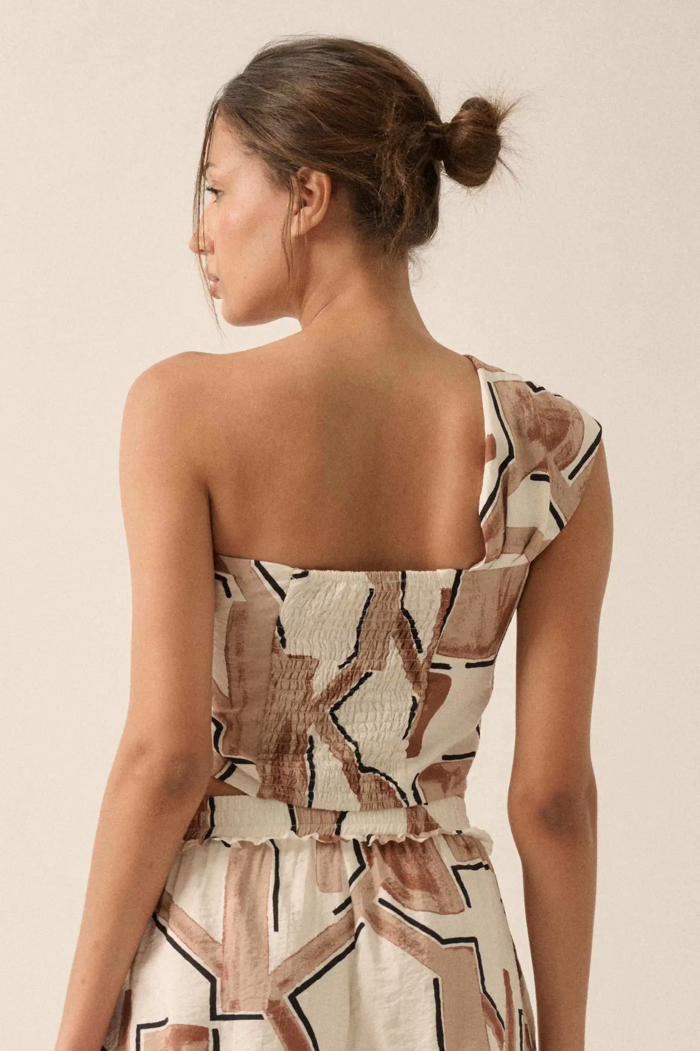 Lost City Abstract-Print One-Shoulder Bandeau Top - Image 15