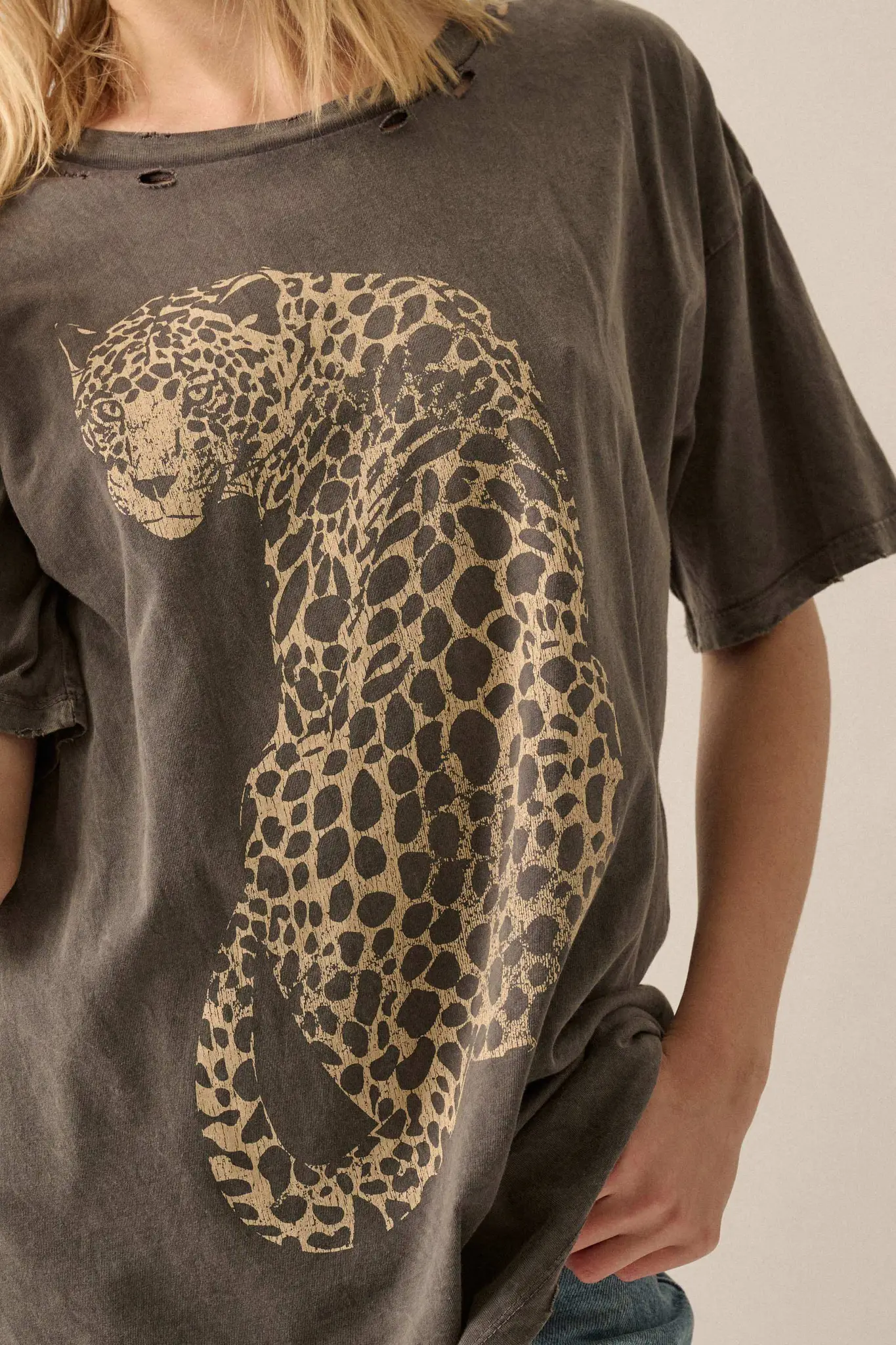 Lovely Leopard Distressed Oversize Graphic Tee - Image 5