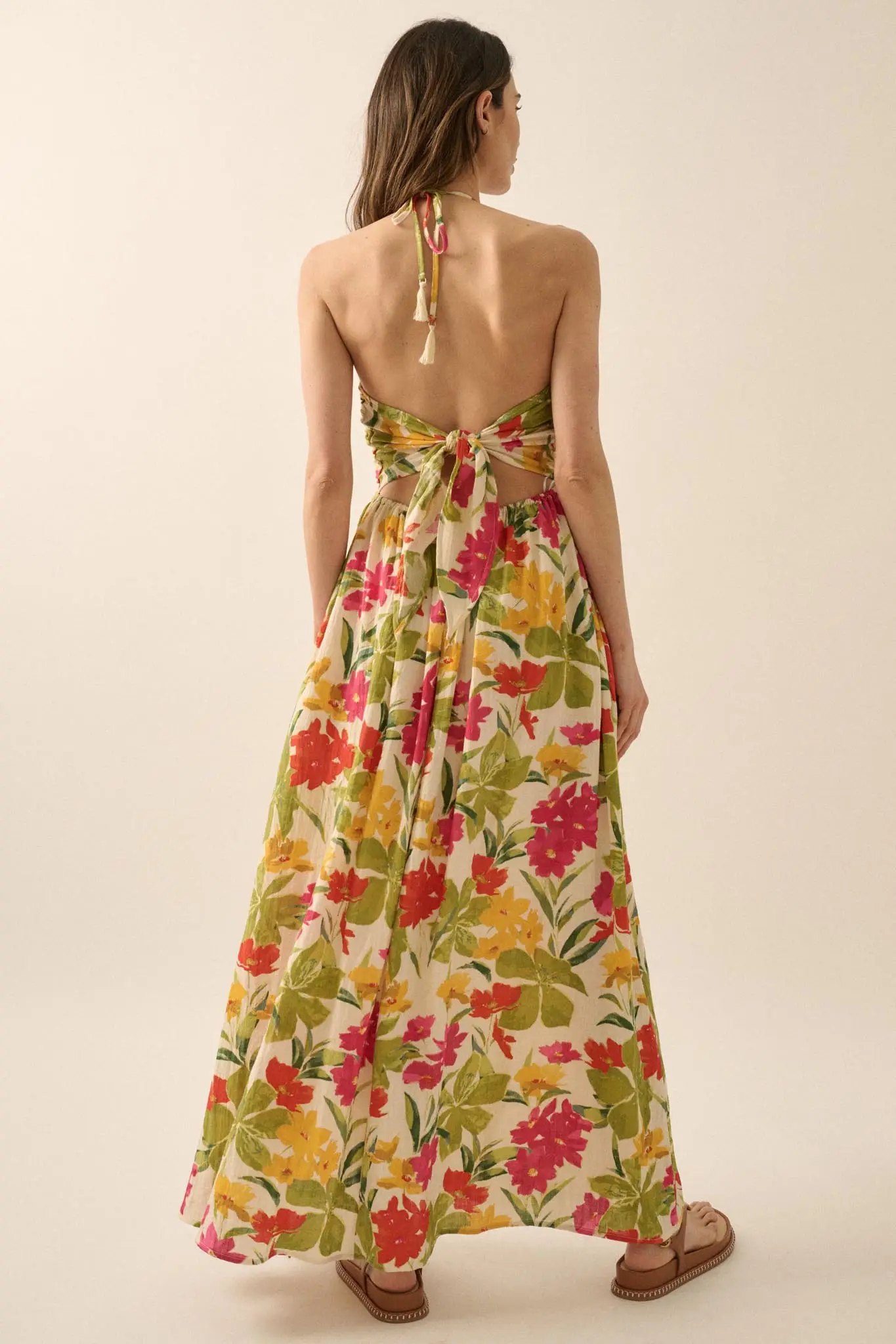 Lovely Luau Tropical Floral Halter Maxi Dress - Image 2