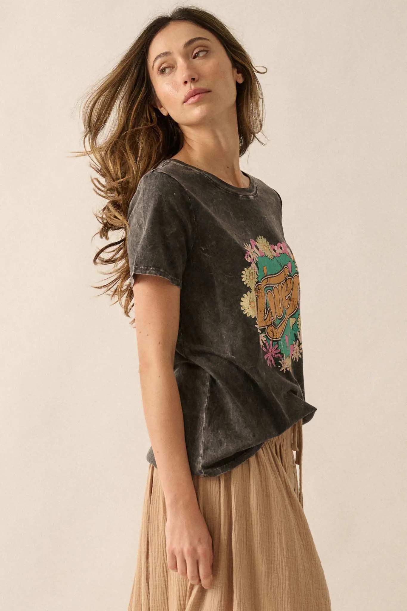 Lover Vintage-Wash Floral Graphic Tee - Image 5