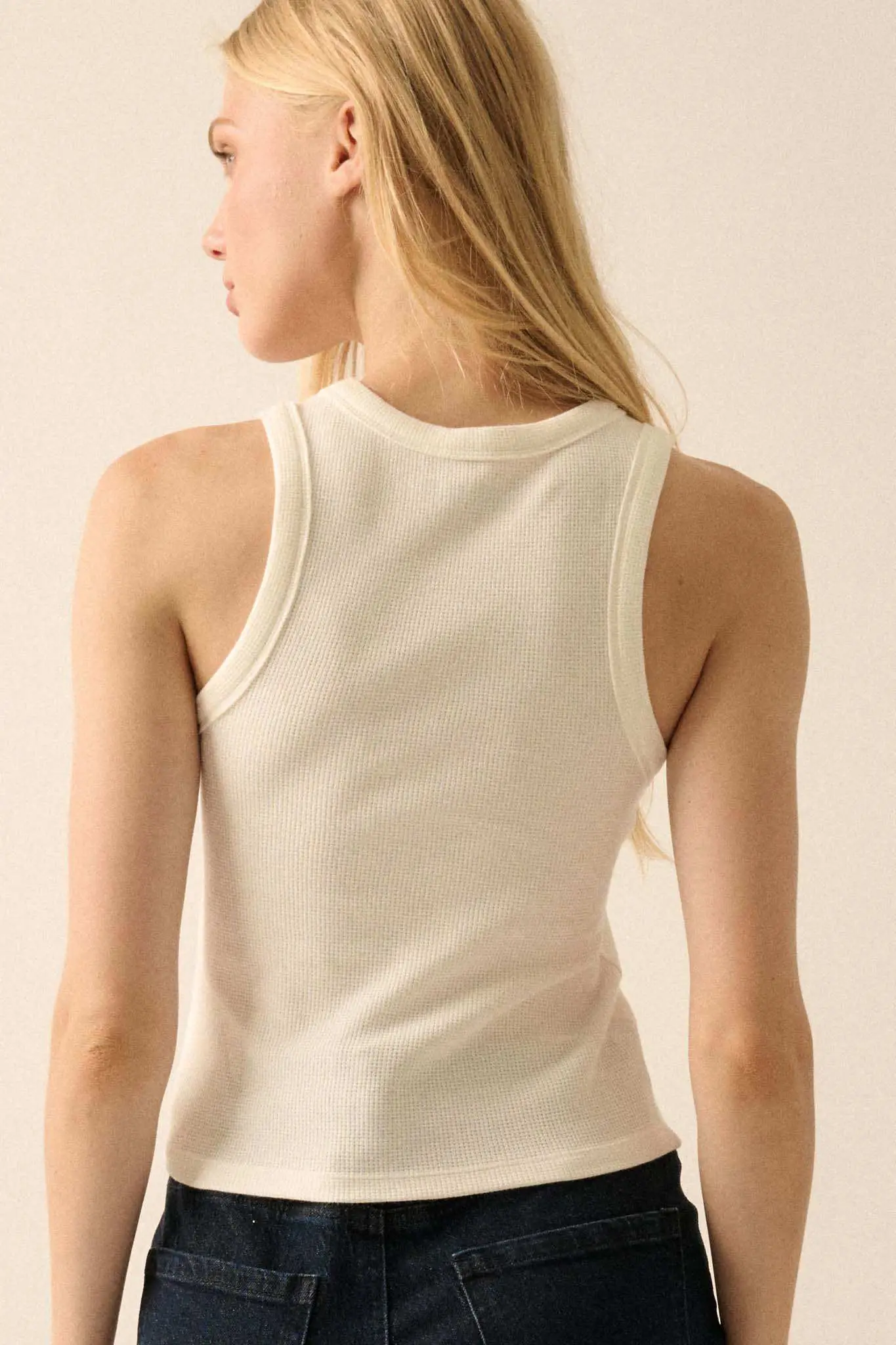 Lush Lips Crew-Neck Thermal Graphic Tank Top - Image 6