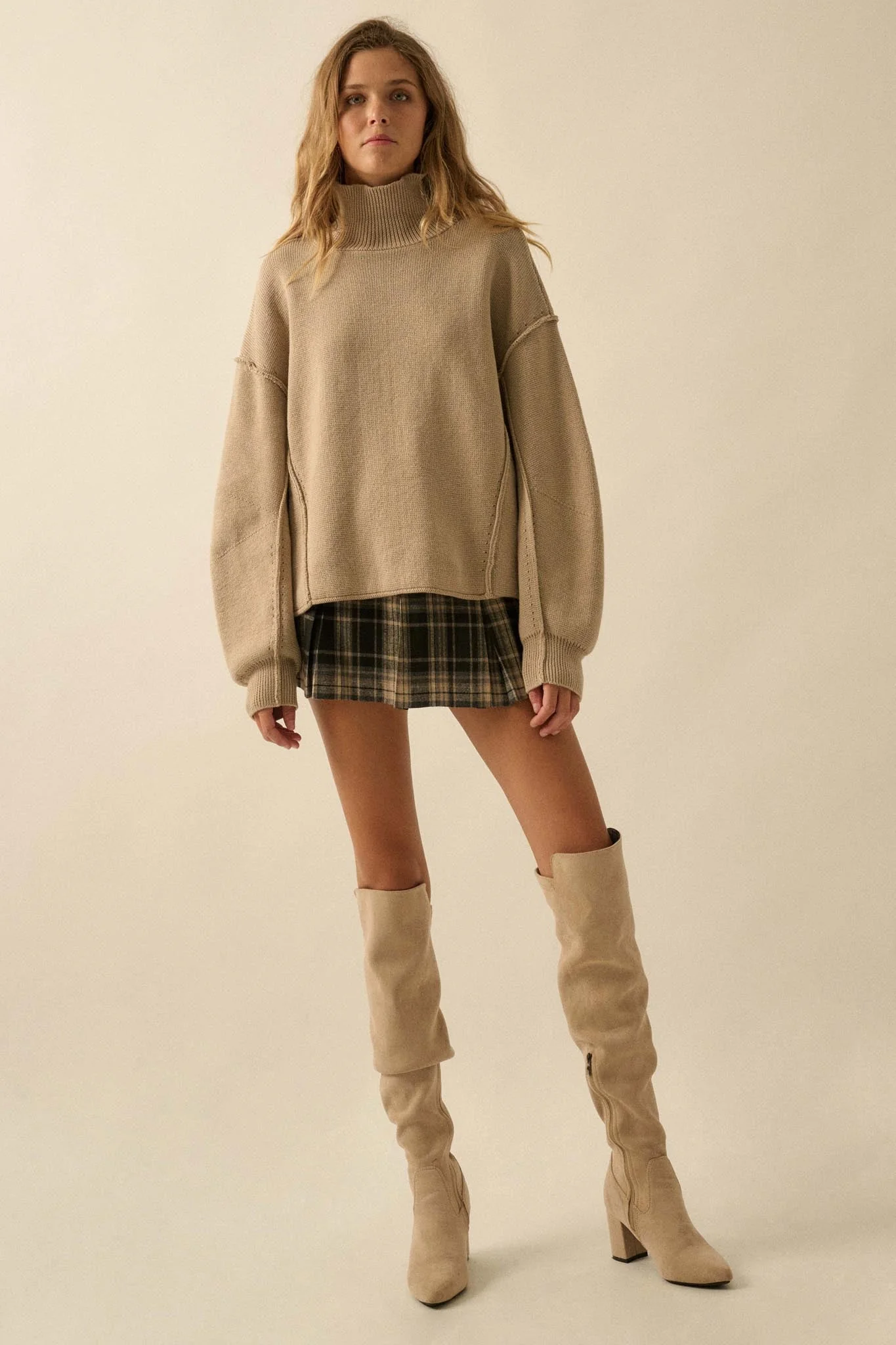 Me Time Paneled Exposed-Seam Mock-Neck Sweater - Image 6