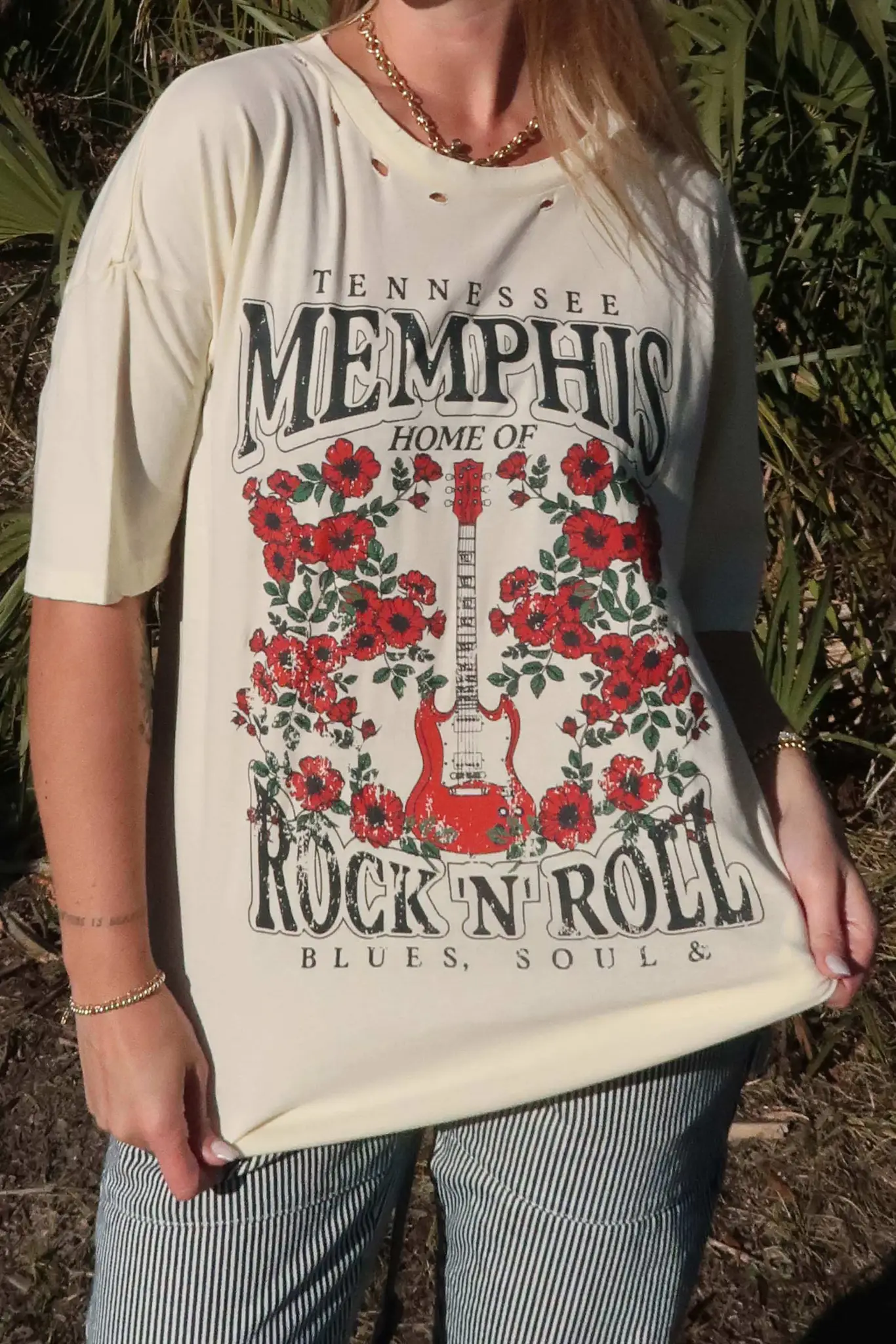 Memphis Rock 'N' Roll Distressed Graphic Tee - Image 2