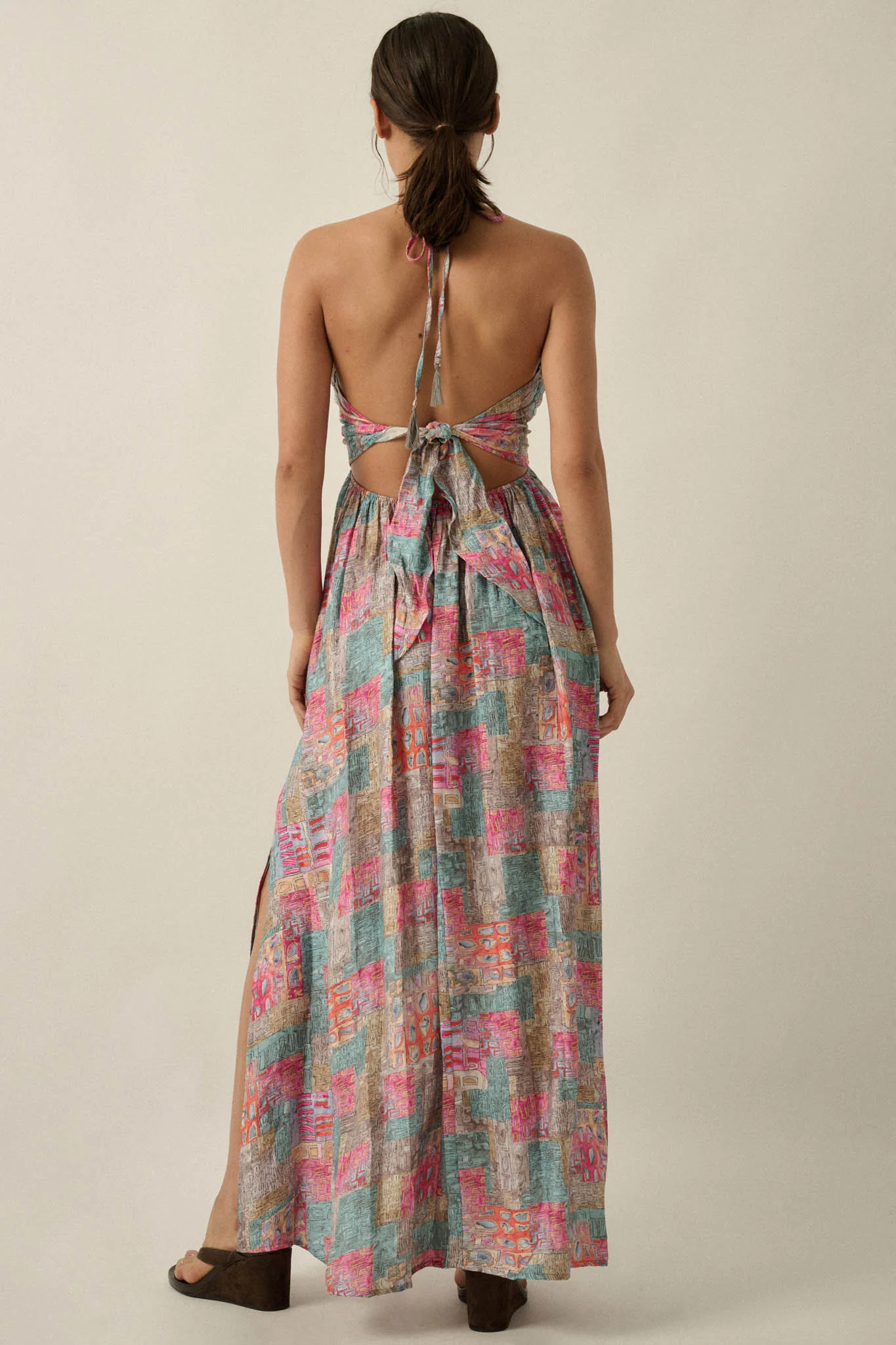 Mosaic Muse Abstract-Print Tie-Back Halter Maxi Dress - Image 15