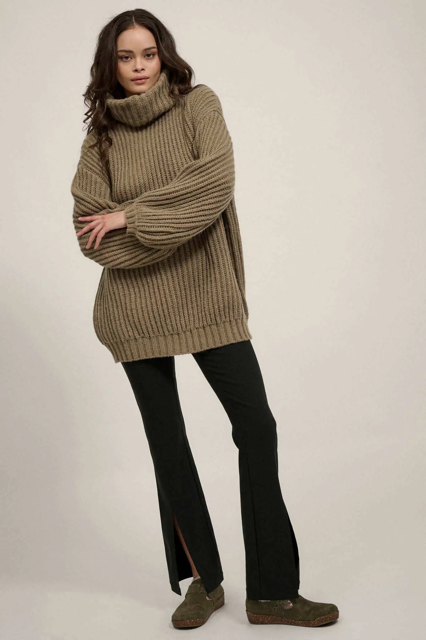 Moving On Split-Hem Pants - Image 4