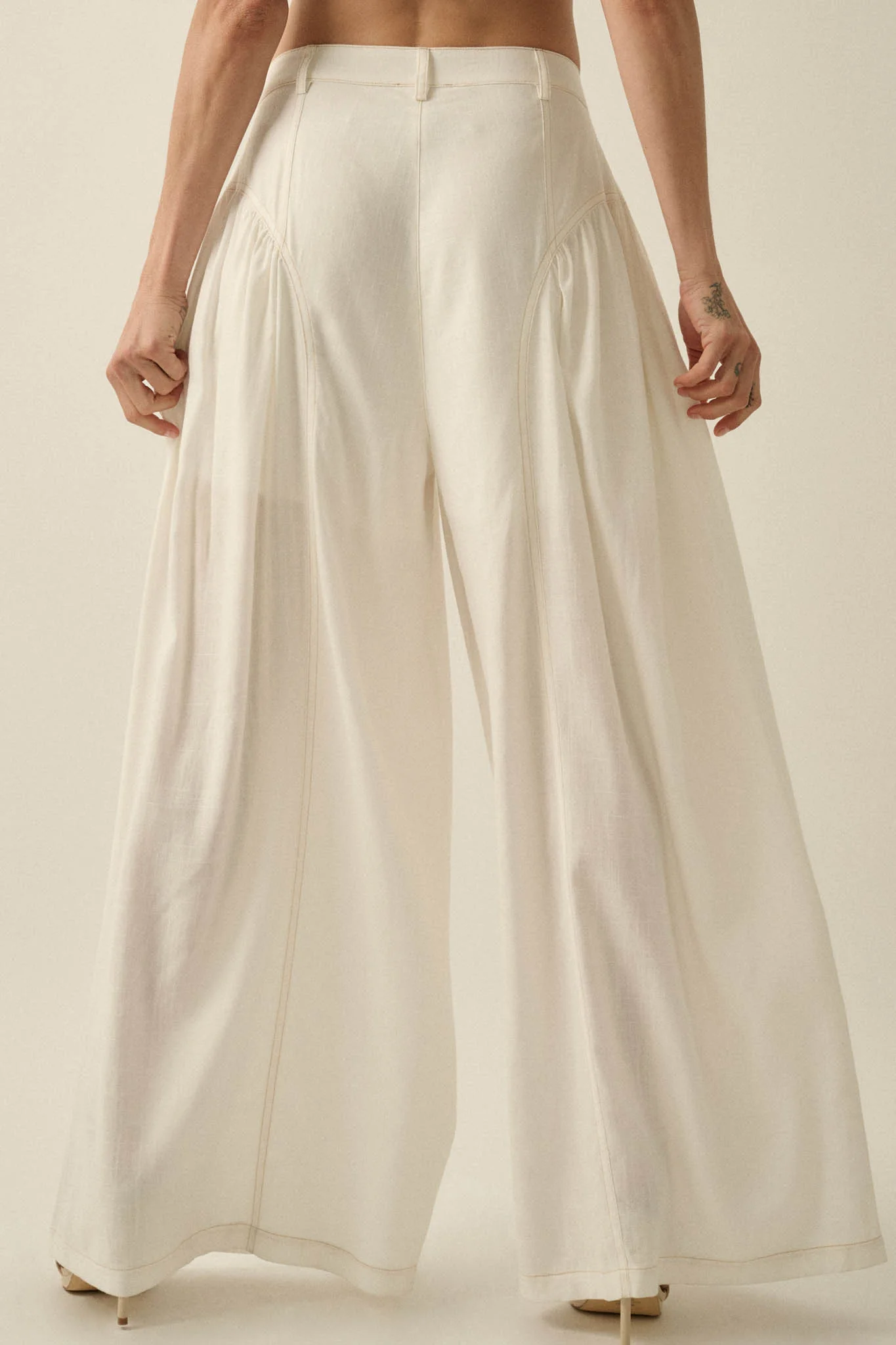 Natural Habitat Linen-Blend Gathered Wide-Leg Pants - Image 15