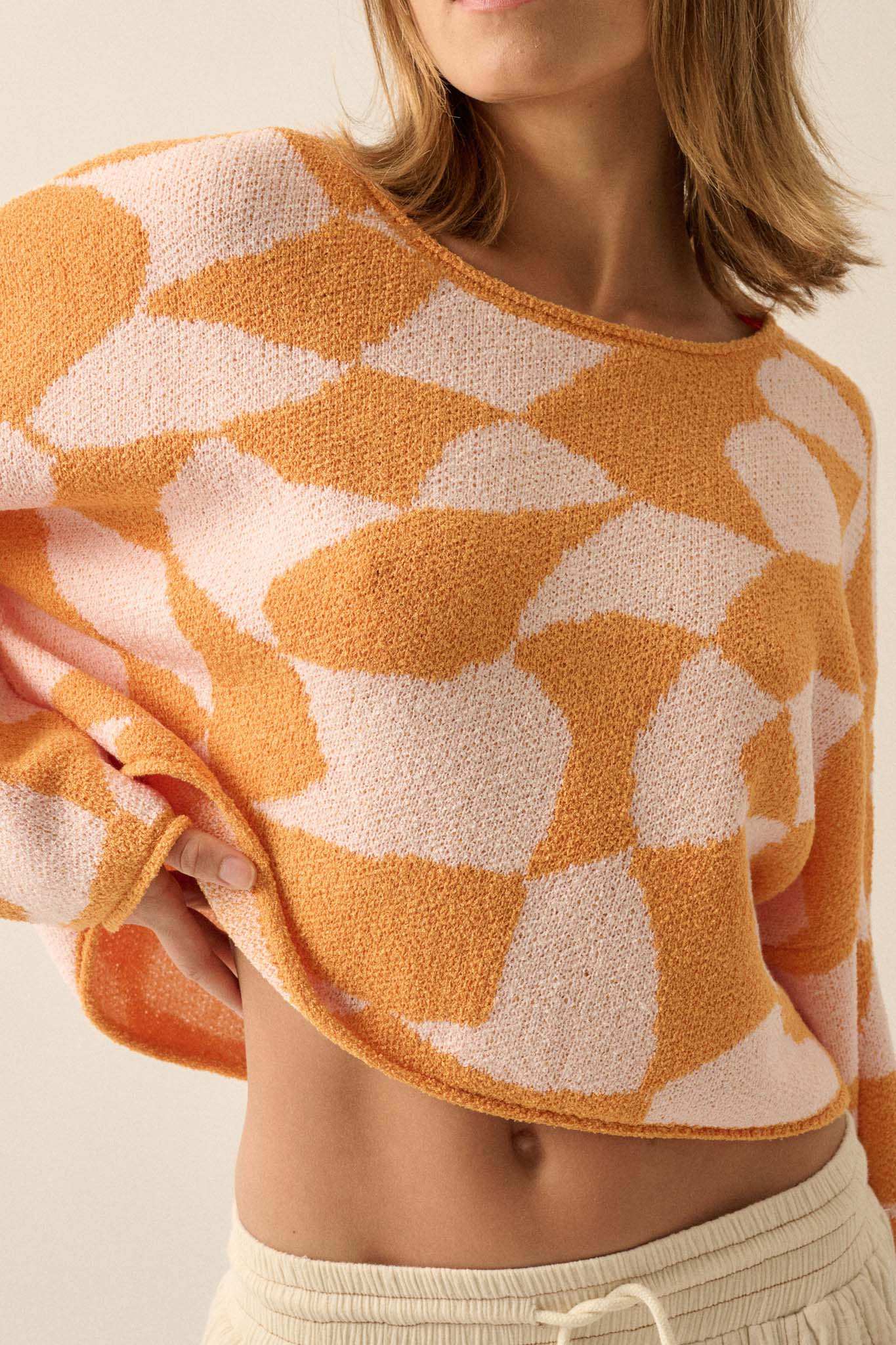 Nice Move Abstract Checkerboard Cropped Sweater - Image 12