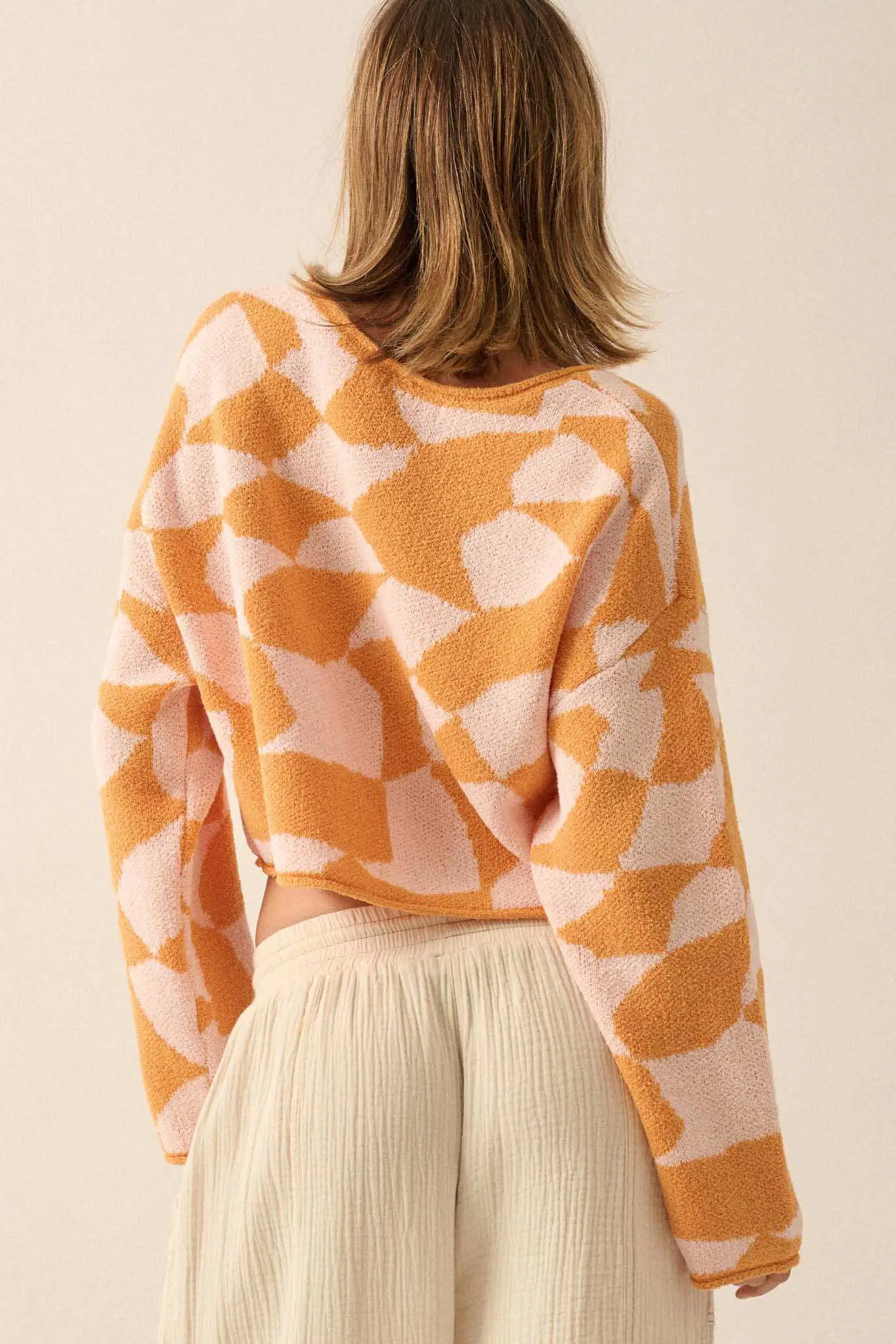 Nice Move Abstract Checkerboard Cropped Sweater - Image 15