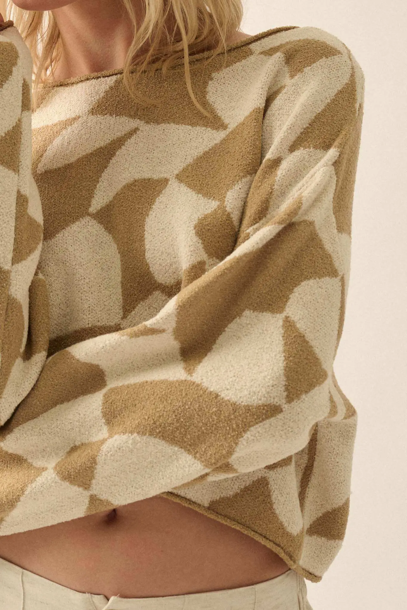 Nice Move Abstract Checkerboard Cropped Sweater - Image 17
