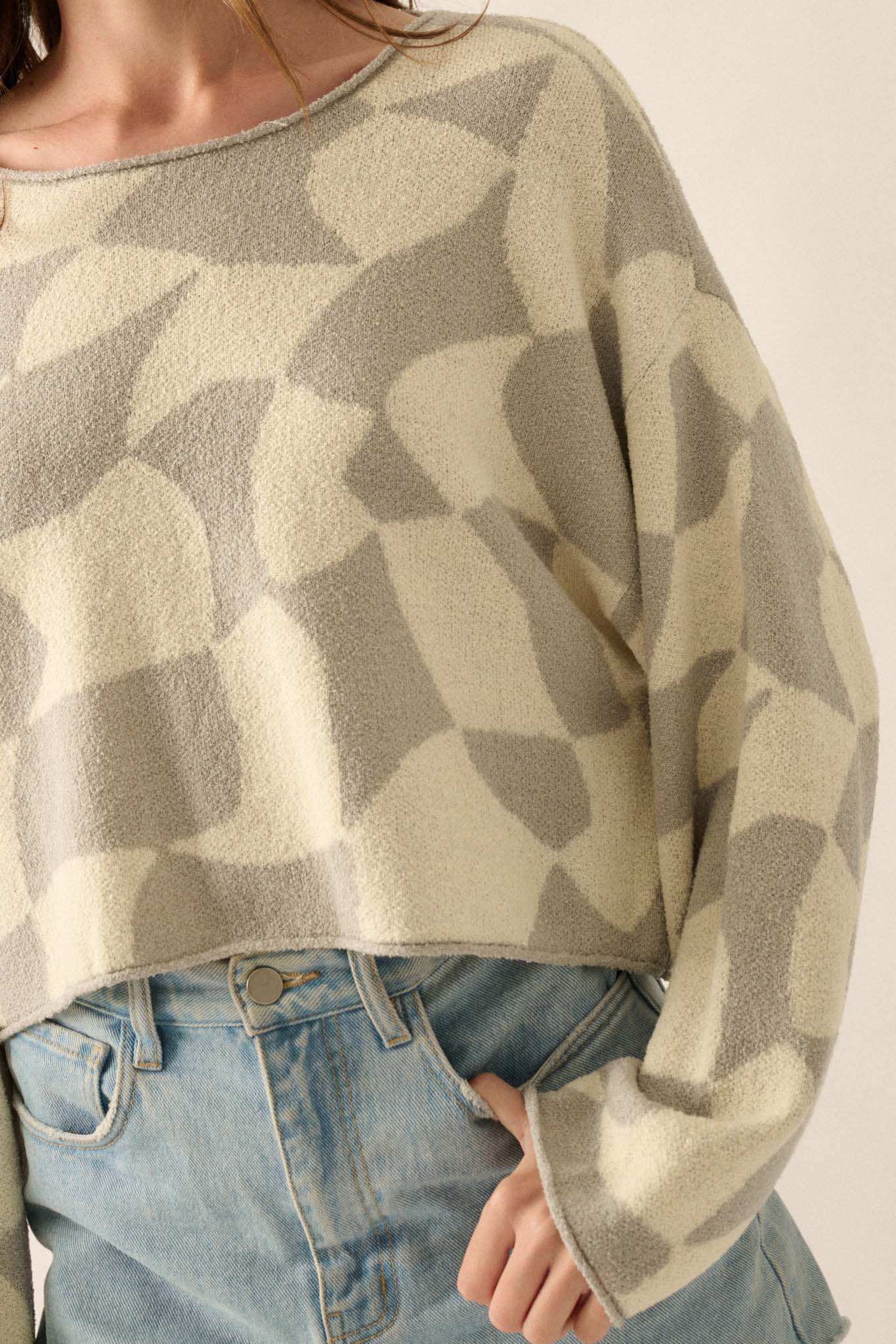 Nice Move Abstract Checkerboard Cropped Sweater - Image 4