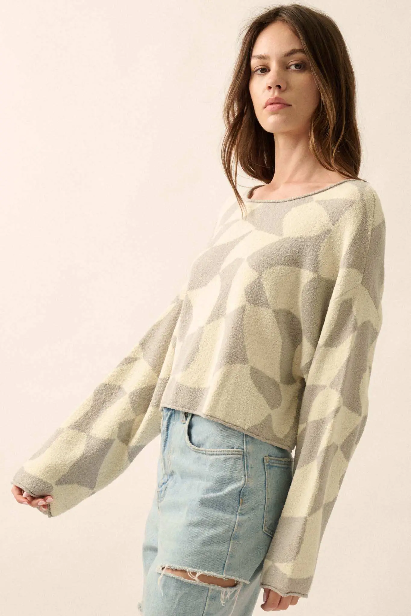 Nice Move Abstract Checkerboard Cropped Sweater - Image 5