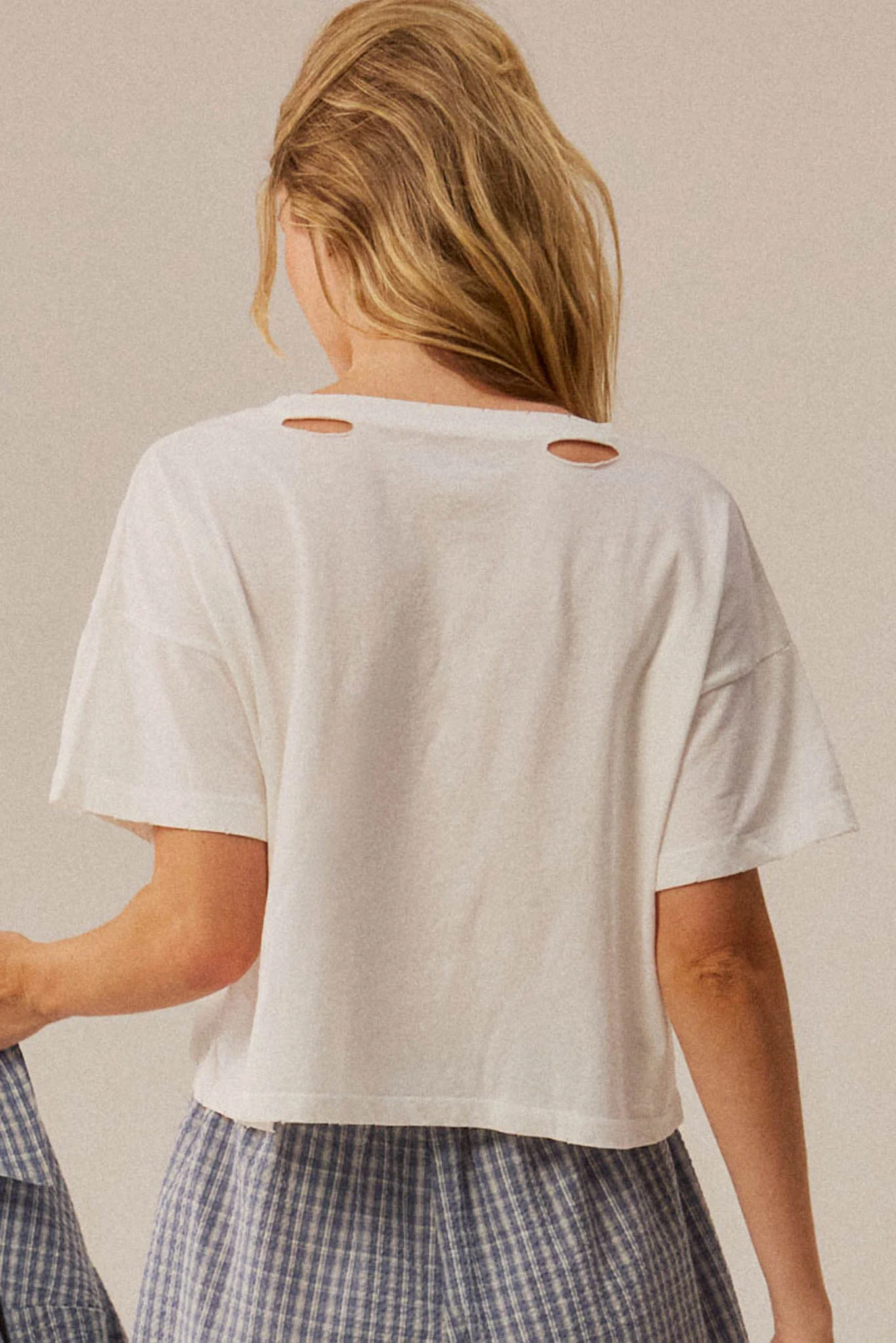 Océan Soleil Liberté Distressed Cropped Graphic Tee - Image 6