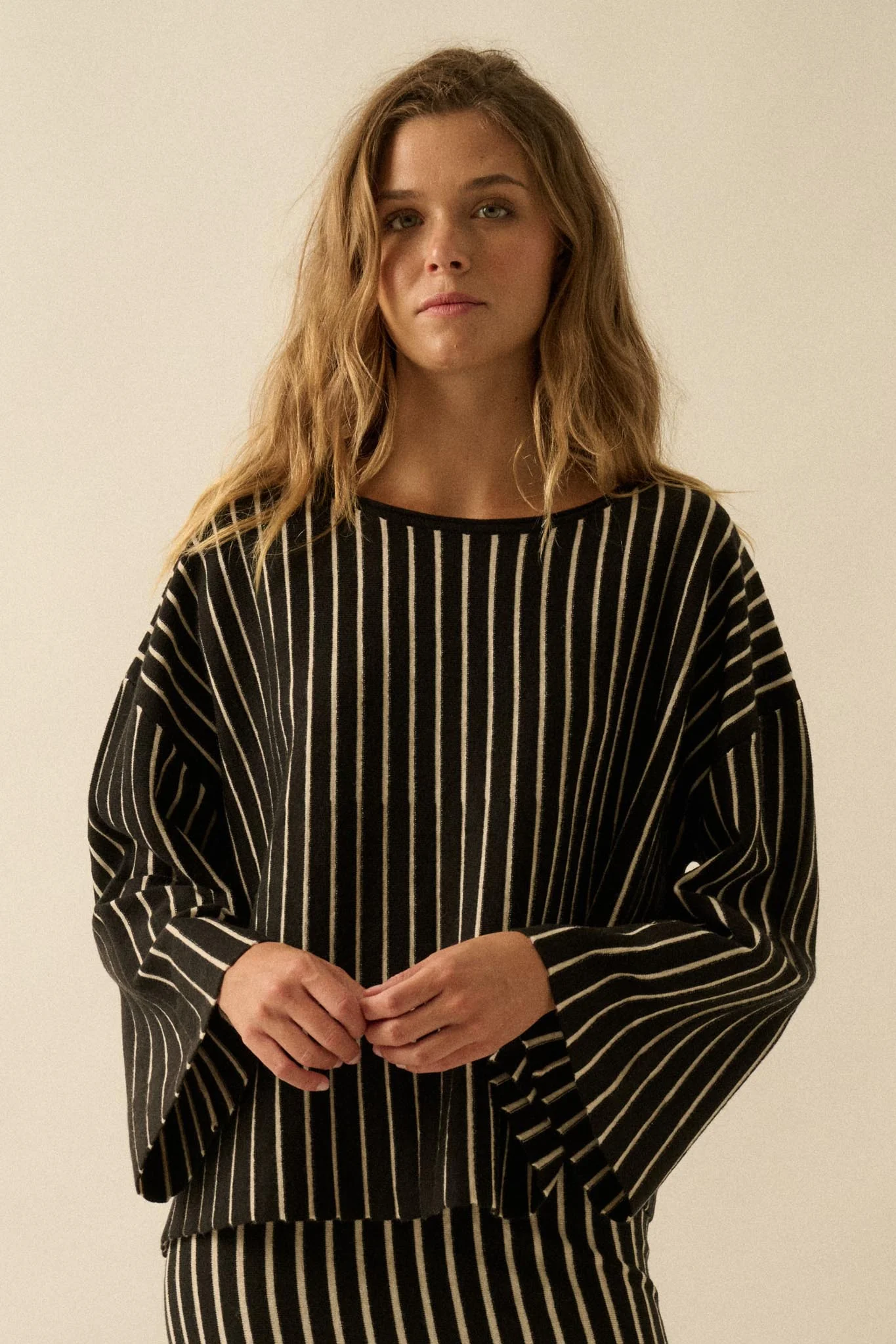 On the Line Striped Wide-Sleeve Loose-Fit Sweater - Image 10