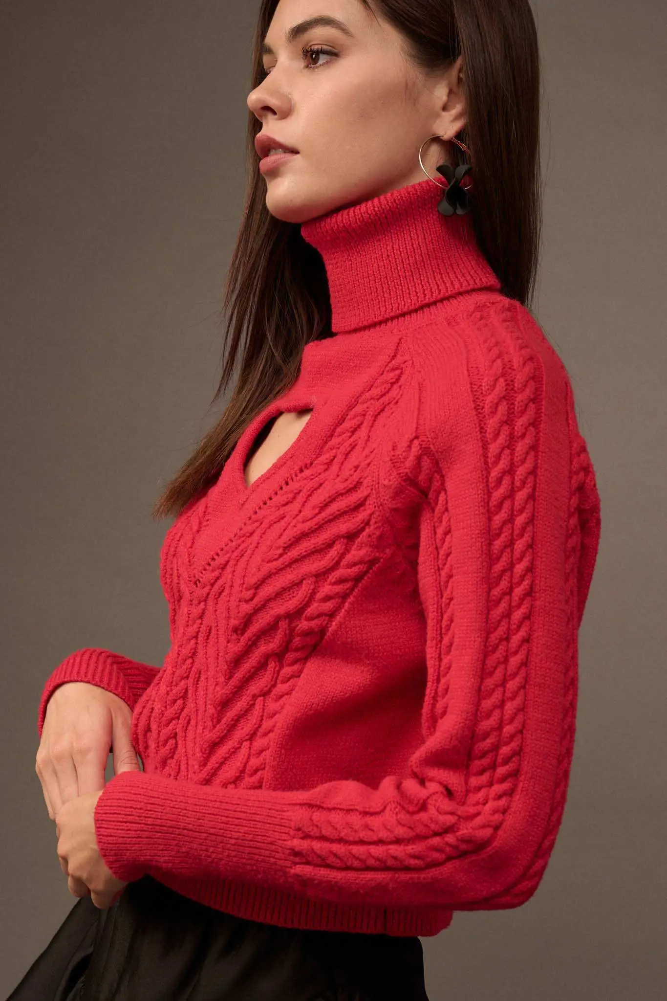 Open Heart Keyhole Cable Knit Turtleneck Sweater - Image 5