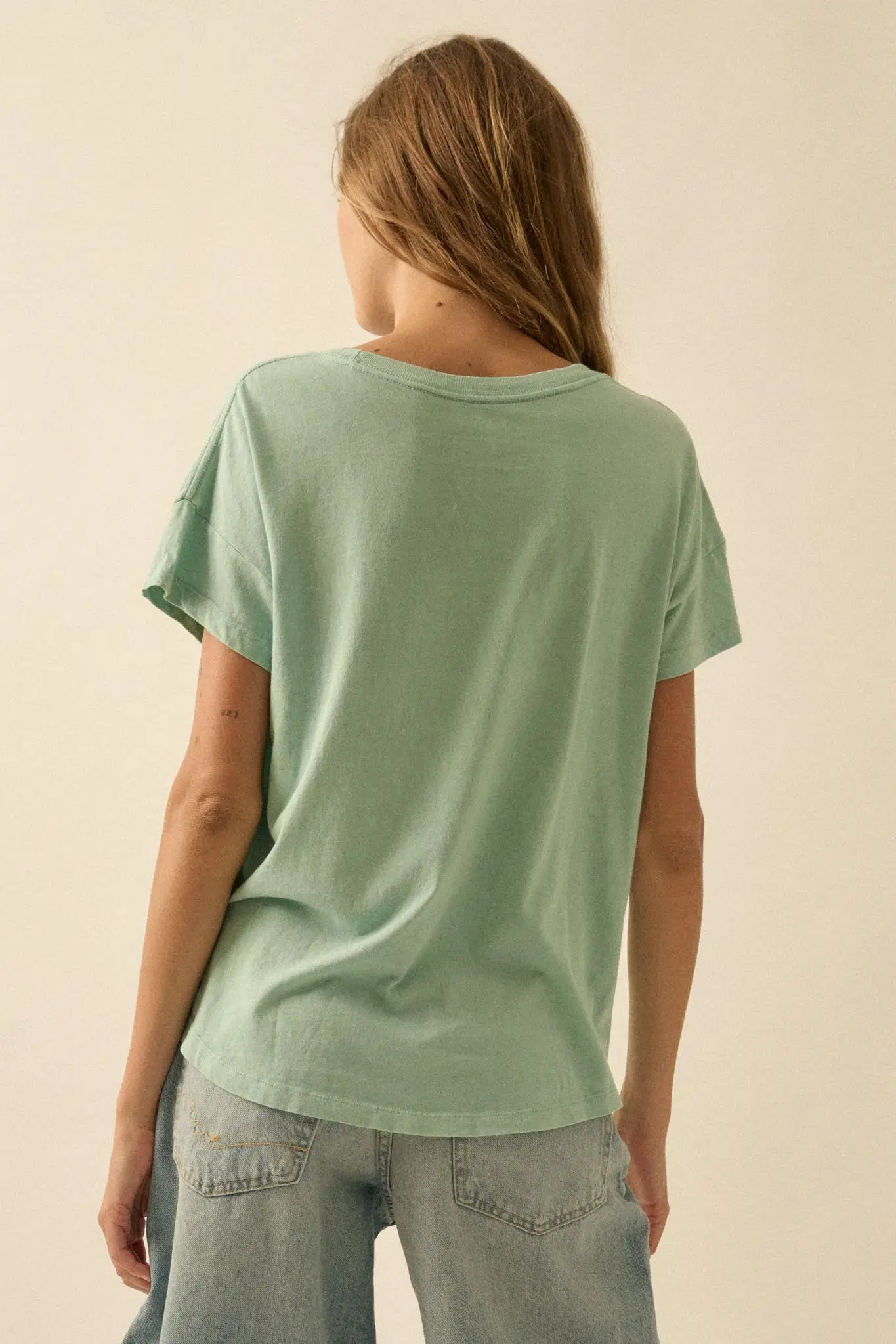 Palm Tree Party Vintage-Wash Graphic Tee - Image 6