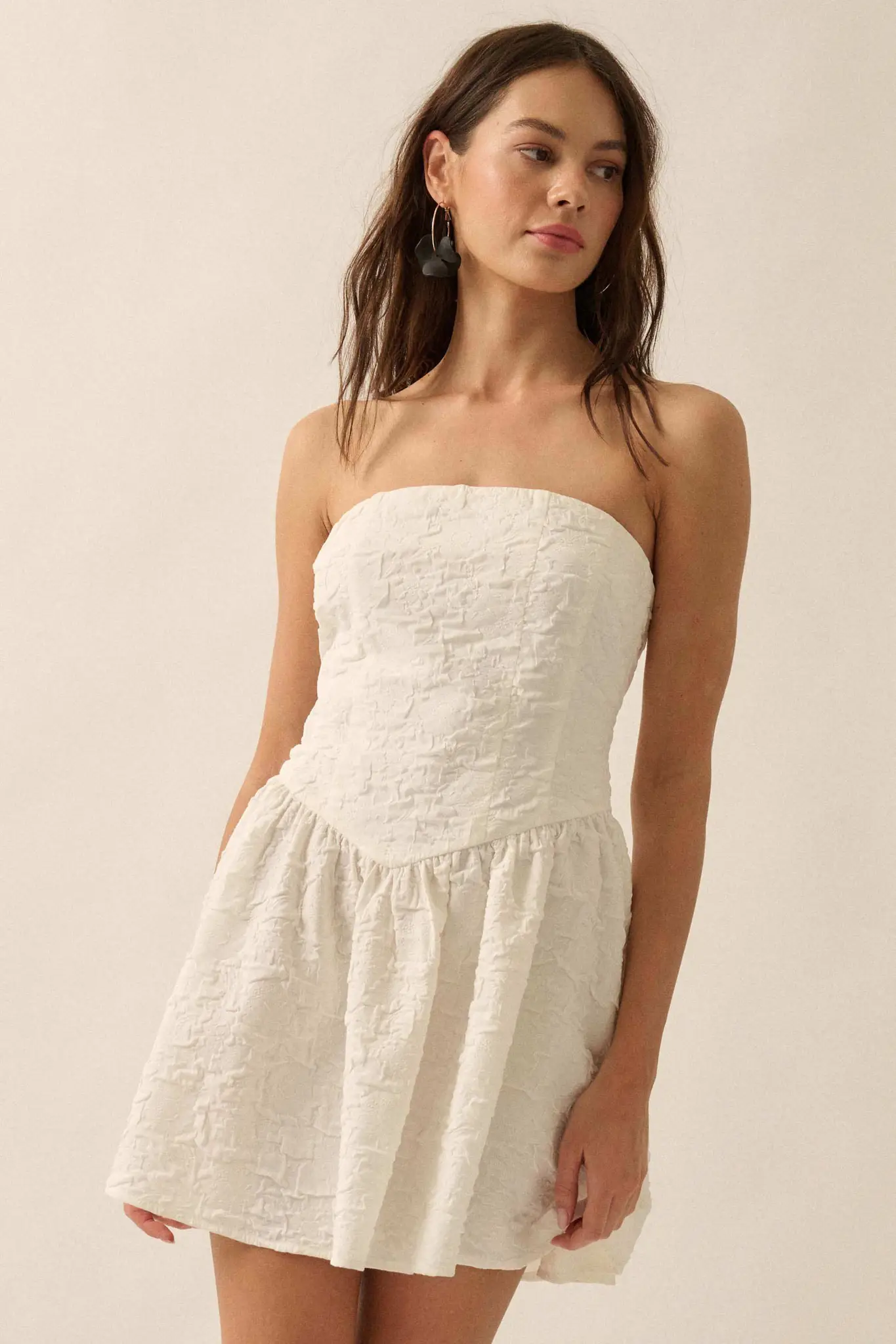 Perfect Petals Textured Floral Strapless Mini Dress - Image 4