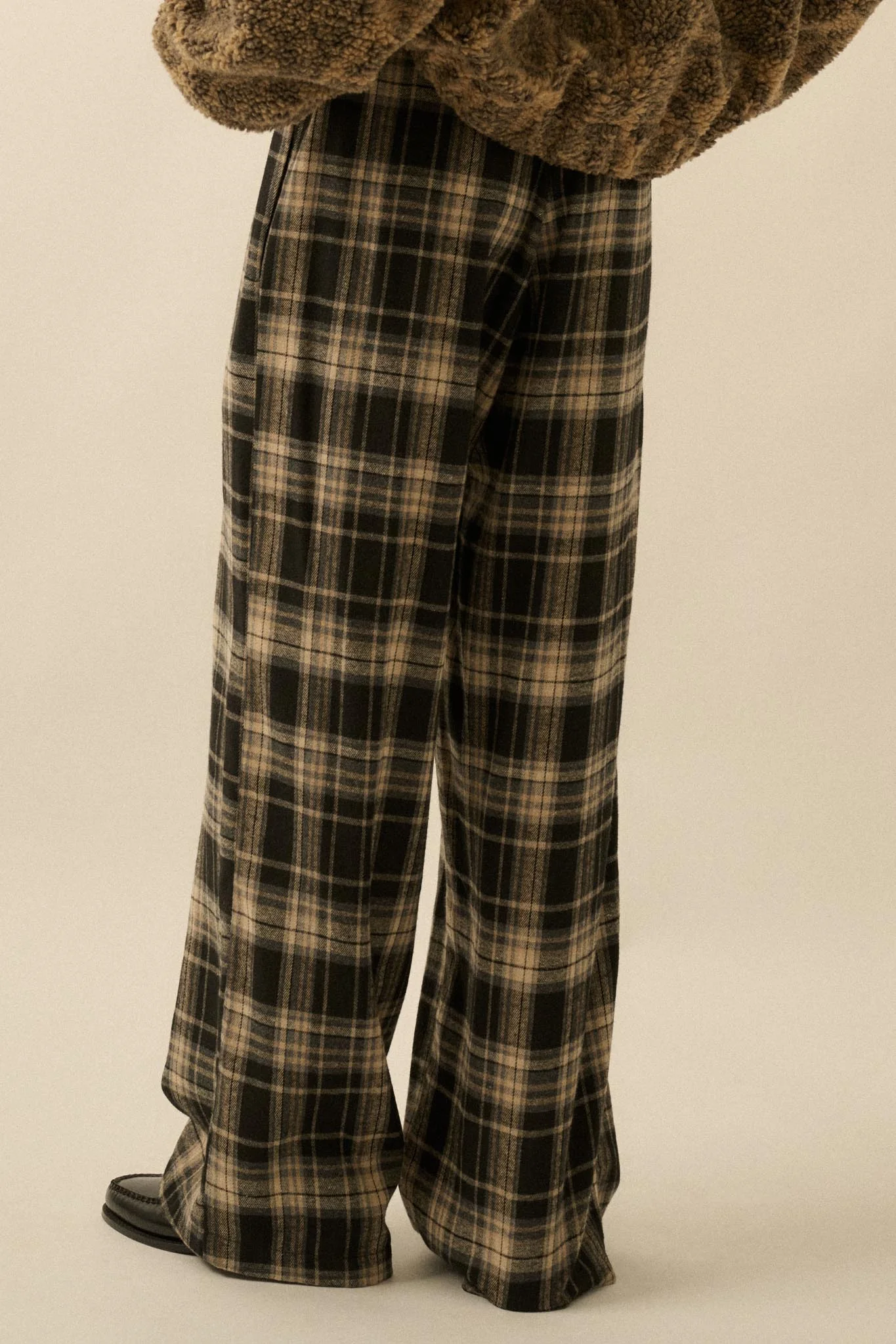 Plaid Influence Wide-Leg Drawstring Flannel Pants - Image 18