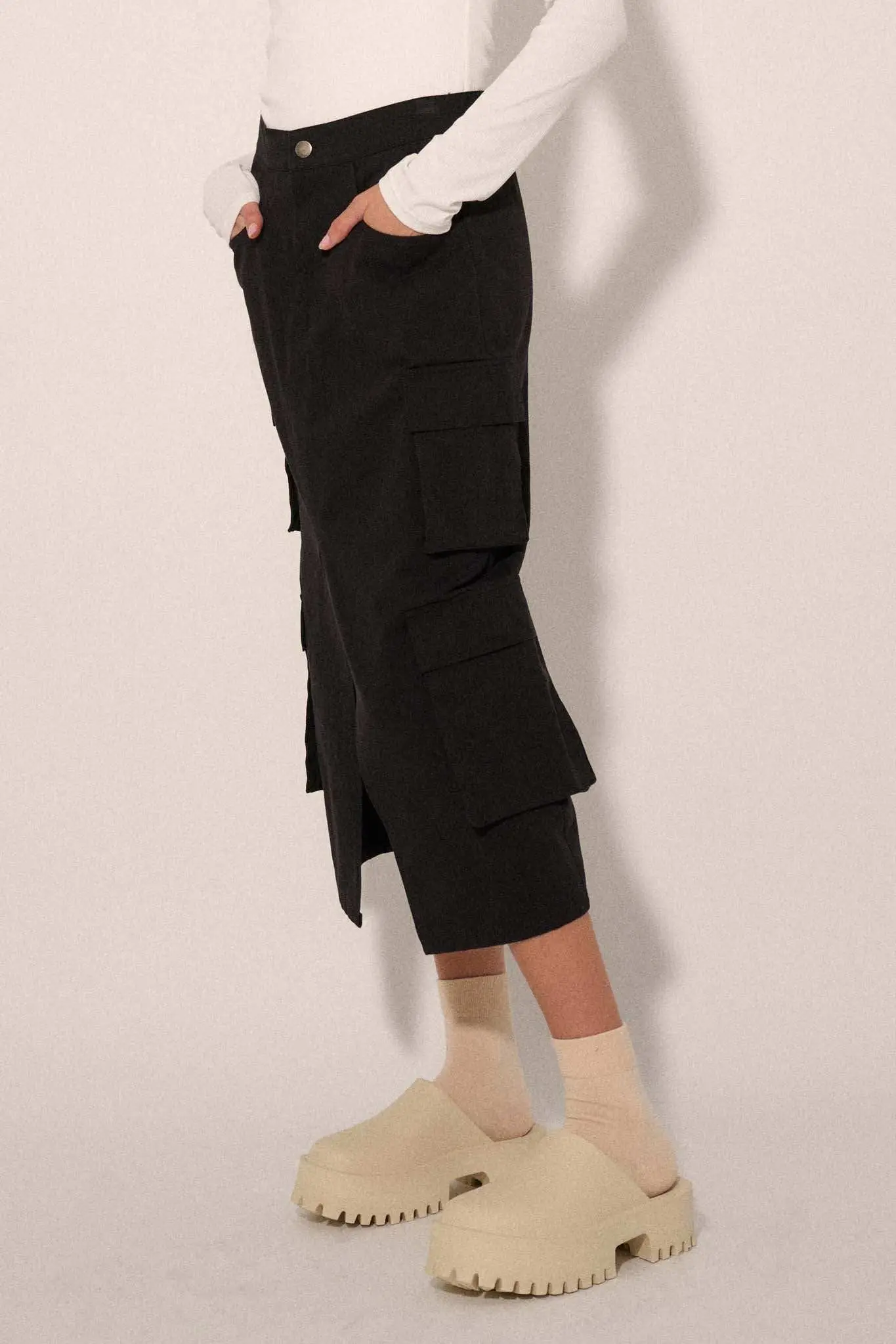Practically Perfect Cargo Midi Pencil Skirt - Image 5
