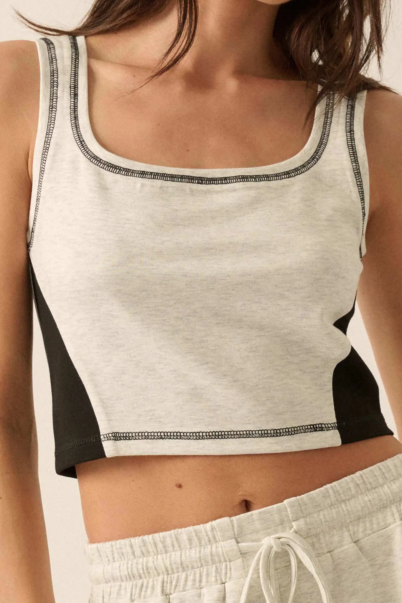 Premium Scuba Colorblock Cropped Tank Top - Image 7