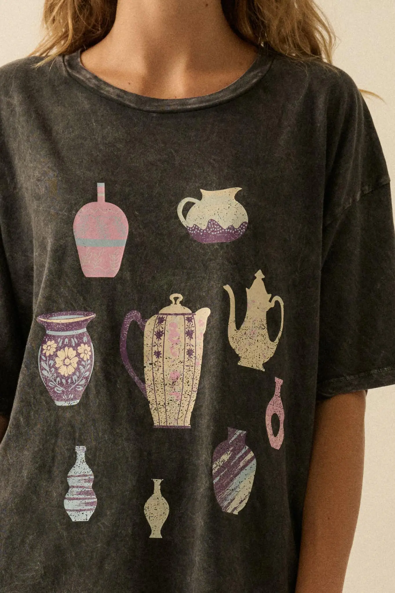 Pretty Pottery Vintage-Wash Oversize Graphic Tee - Image 2