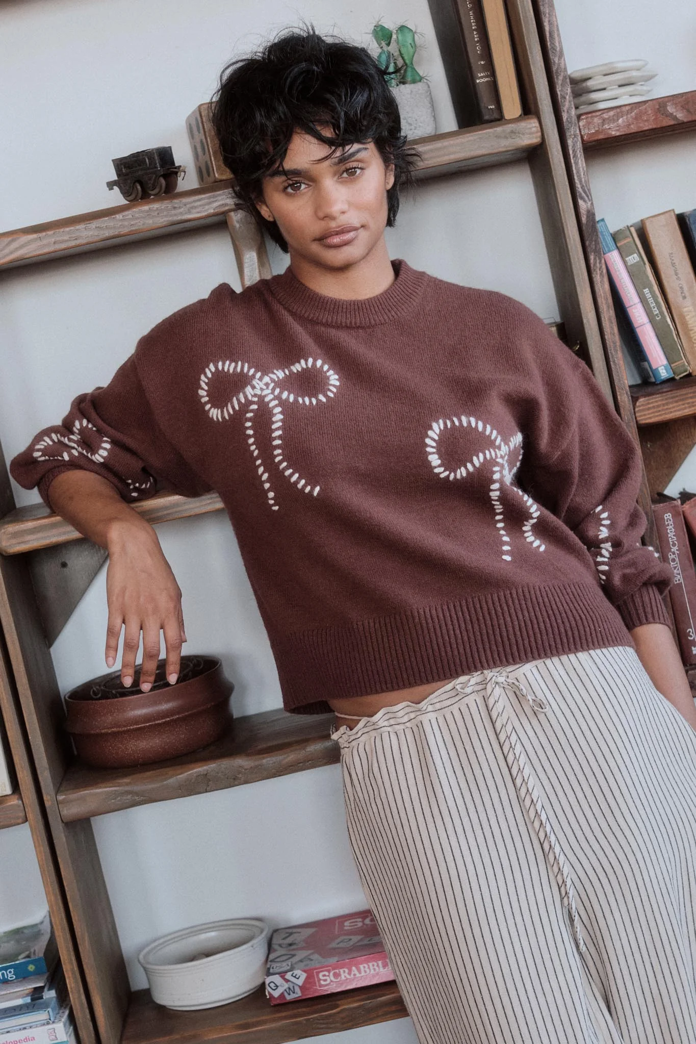Promise Me Bow-Embroidered Balloon-Sleeve Sweater - Image 12