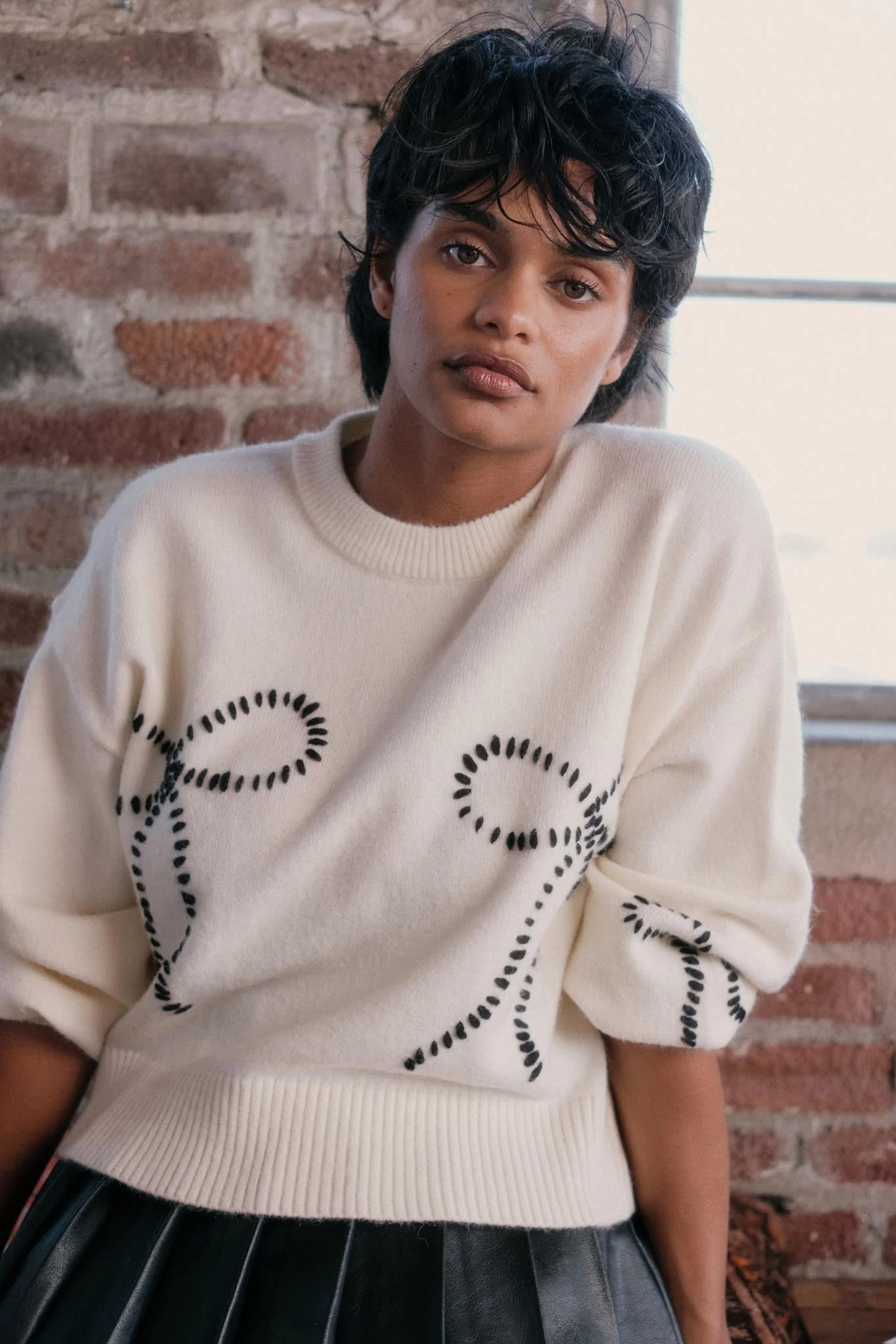 Promise Me Bow-Embroidered Balloon-Sleeve Sweater - Image 3