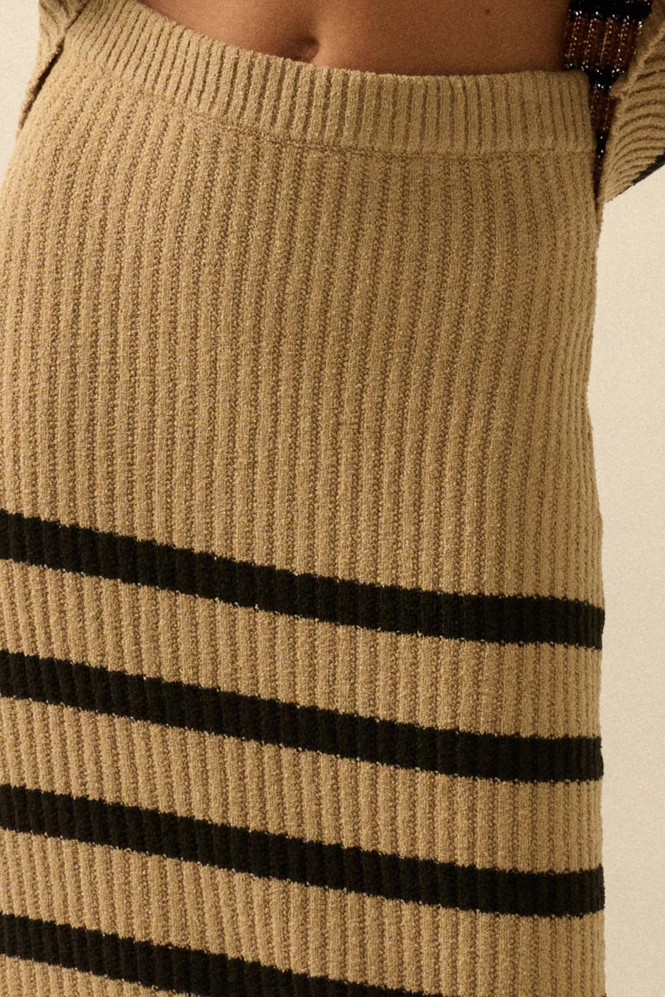 Promise the Label Striped Maxi Sweater Skirt - Image 12