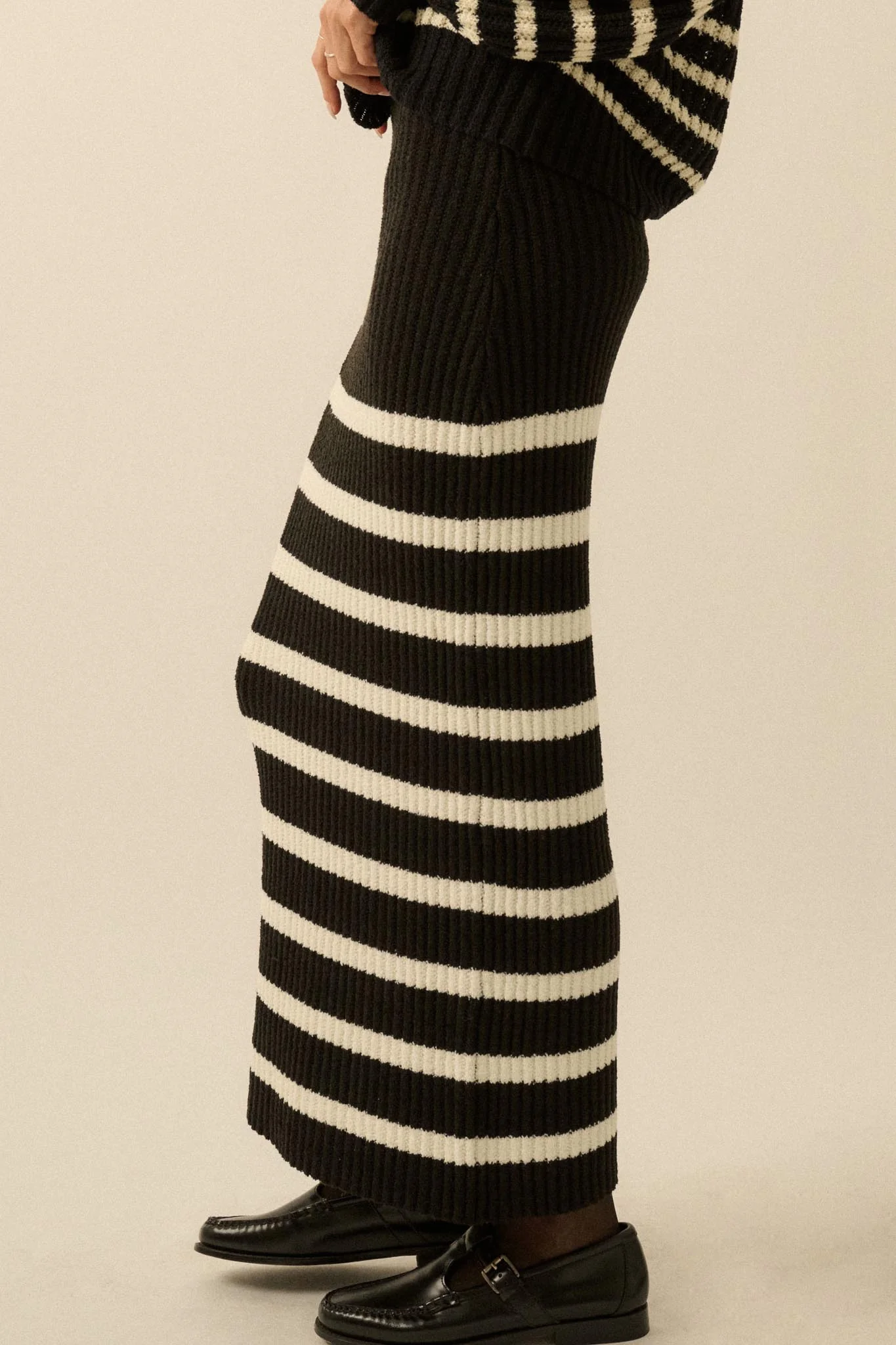 Promise the Label Striped Maxi Sweater Skirt - Image 20