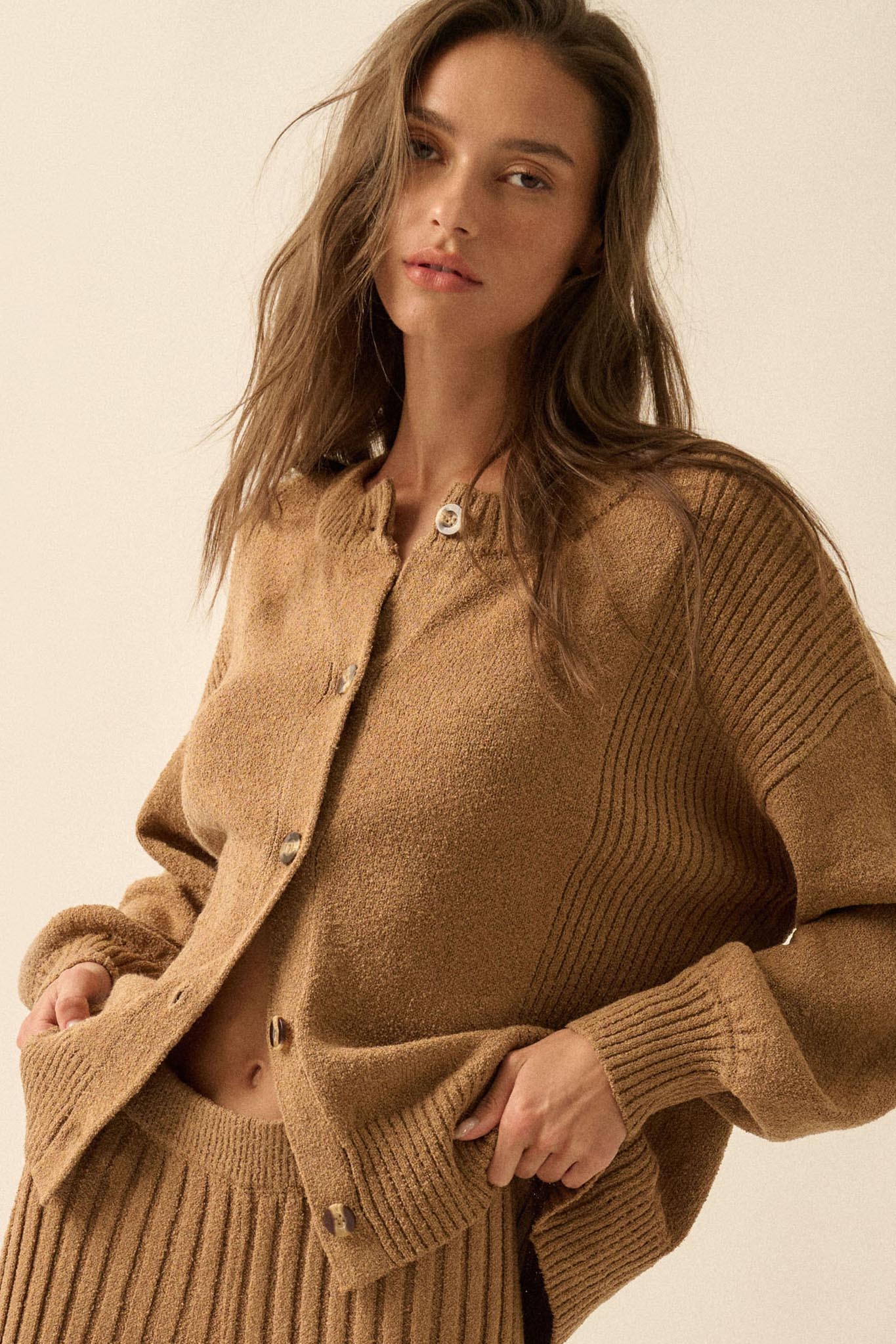 Promise the Label Textured Knit Buttoned Cardigan - Image 19