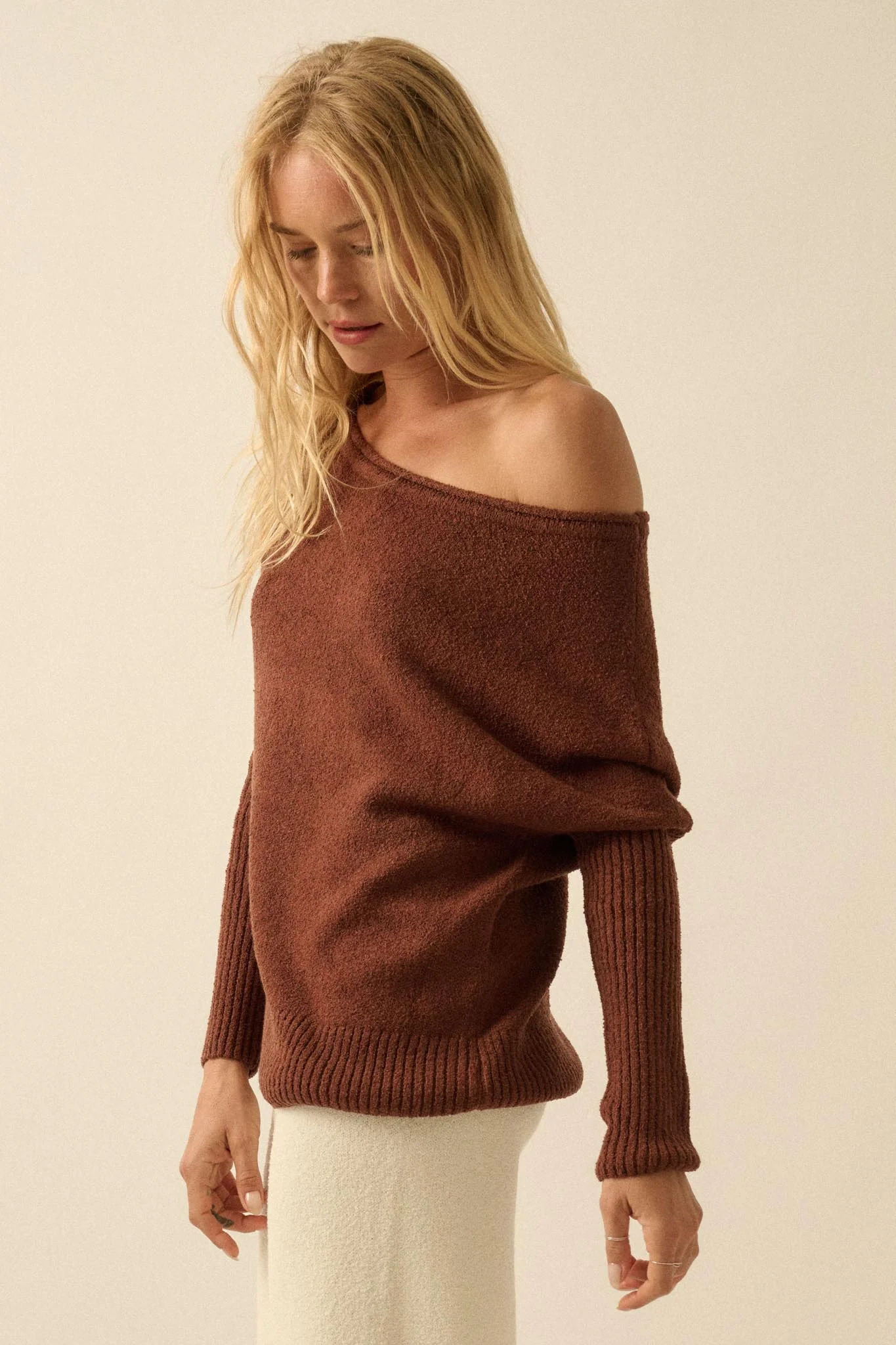 Promise the Label Textured One-Shoulder Sweater - Image 23