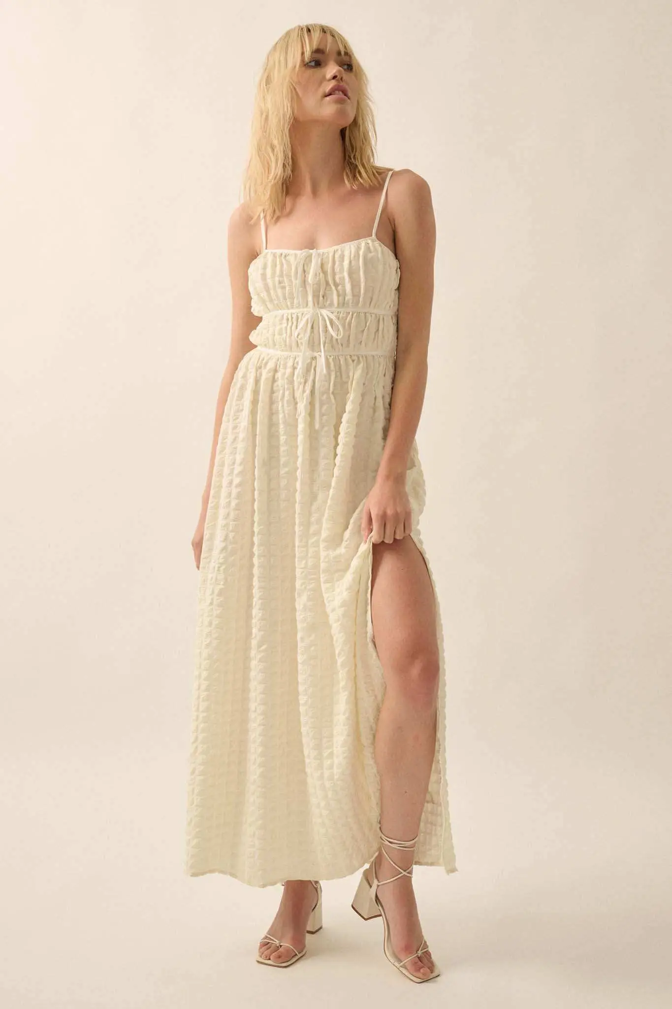 Puff Piece Textured Bubble Plaid Maxi Dress - Image 12